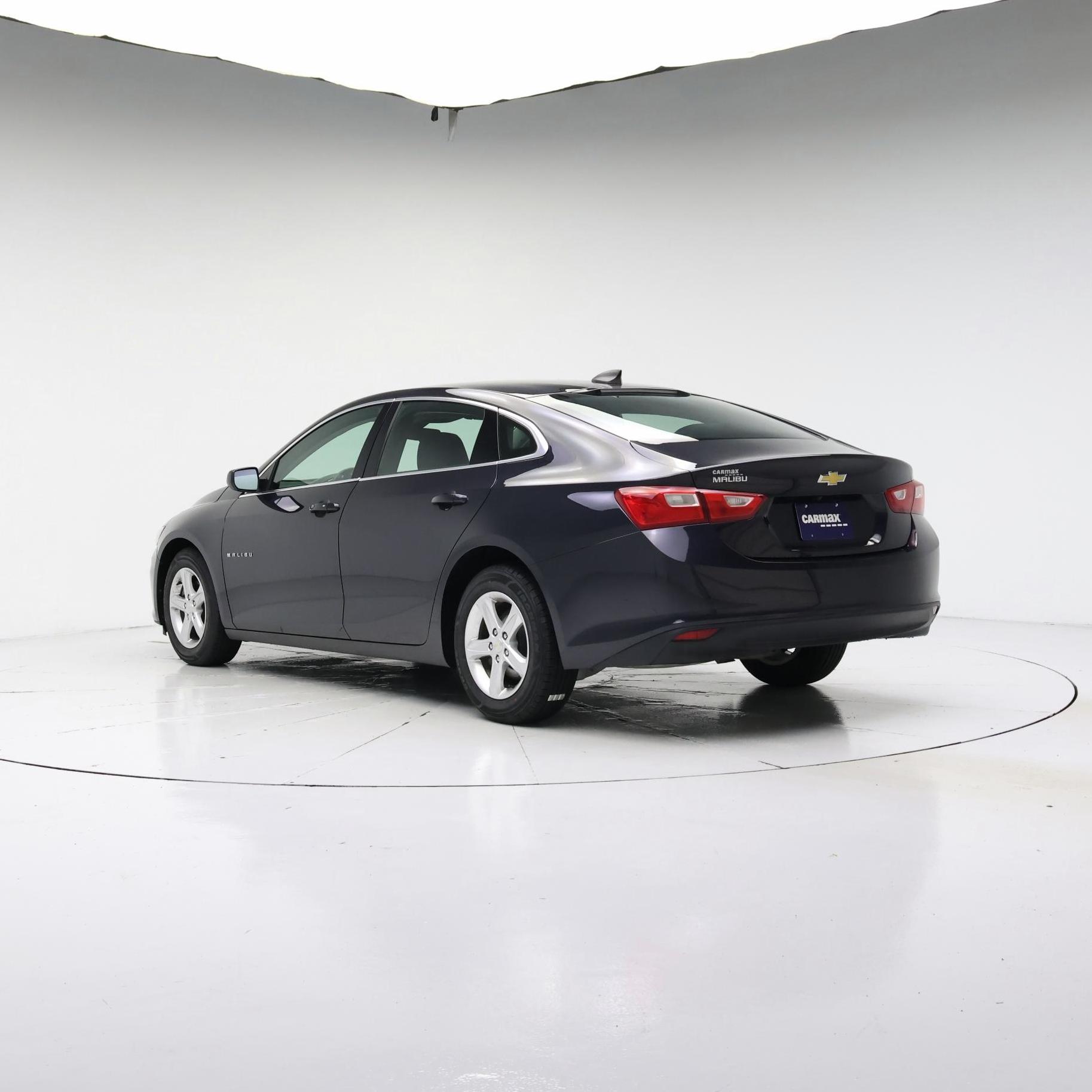 Thumbnail: 2022 Chevrolet Malibu - 2