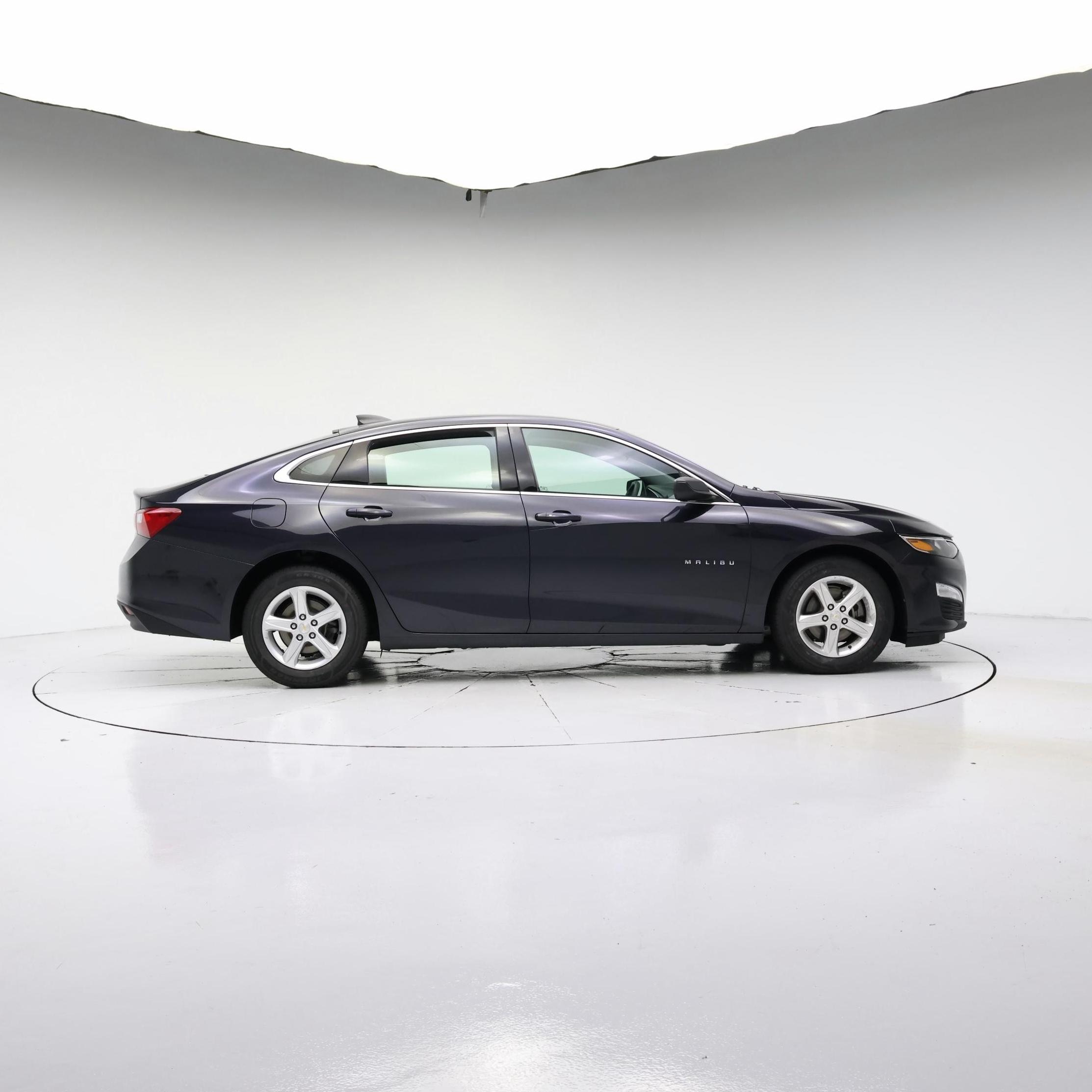 Thumbnail: 2022 Chevrolet Malibu - 7