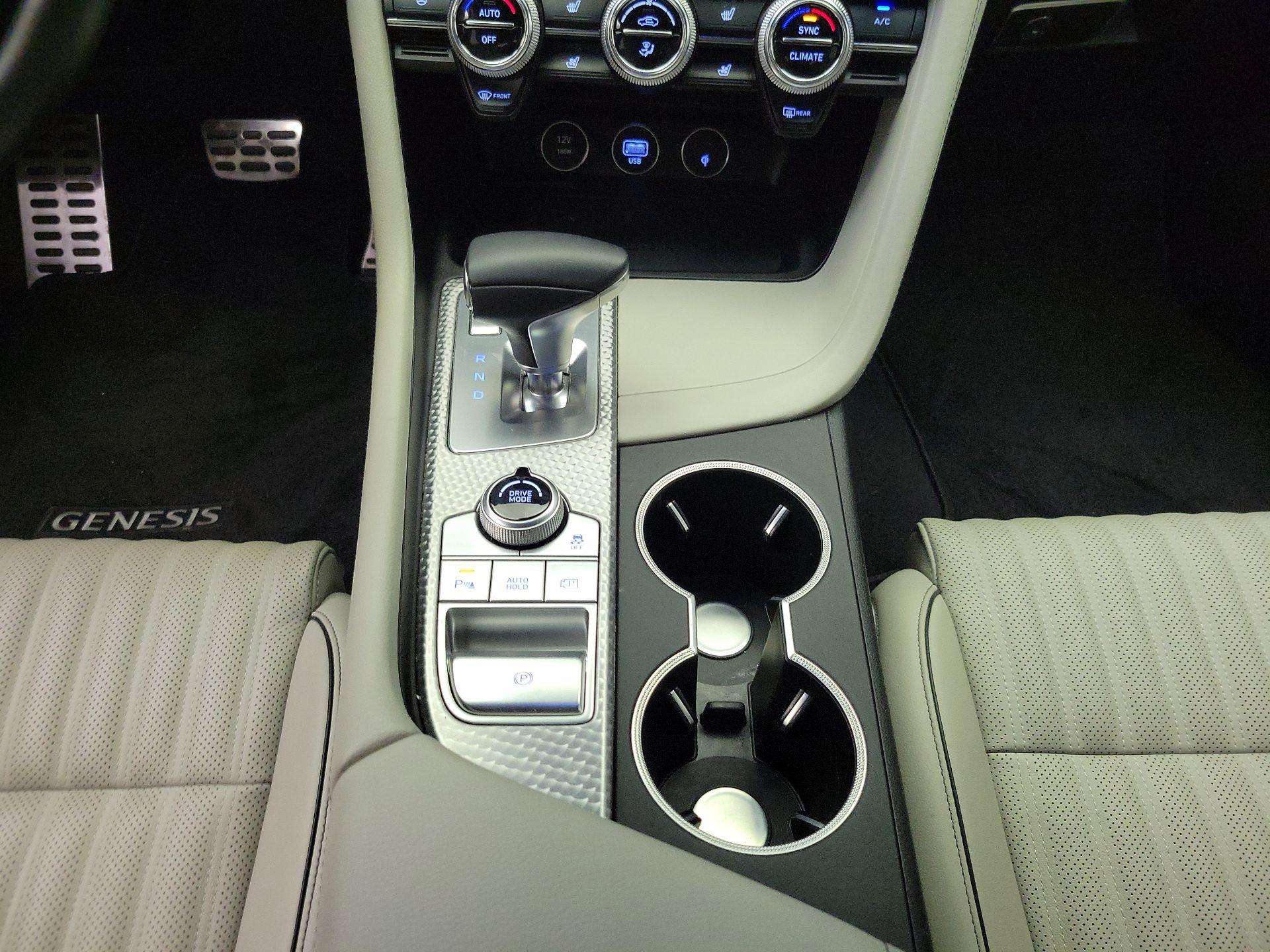 Thumbnail: 2023 Genesis G70 - 18