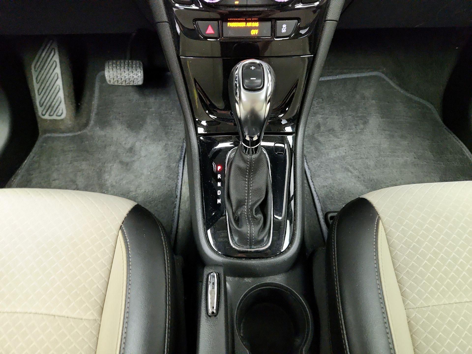 Thumbnail: 2020 Buick Encore - 17