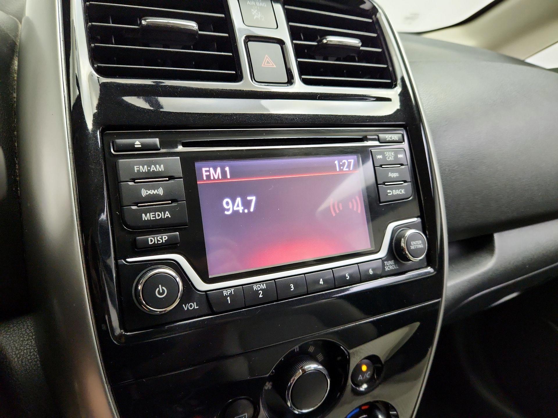 Thumbnail: 2015 Nissan Versa Note - 15