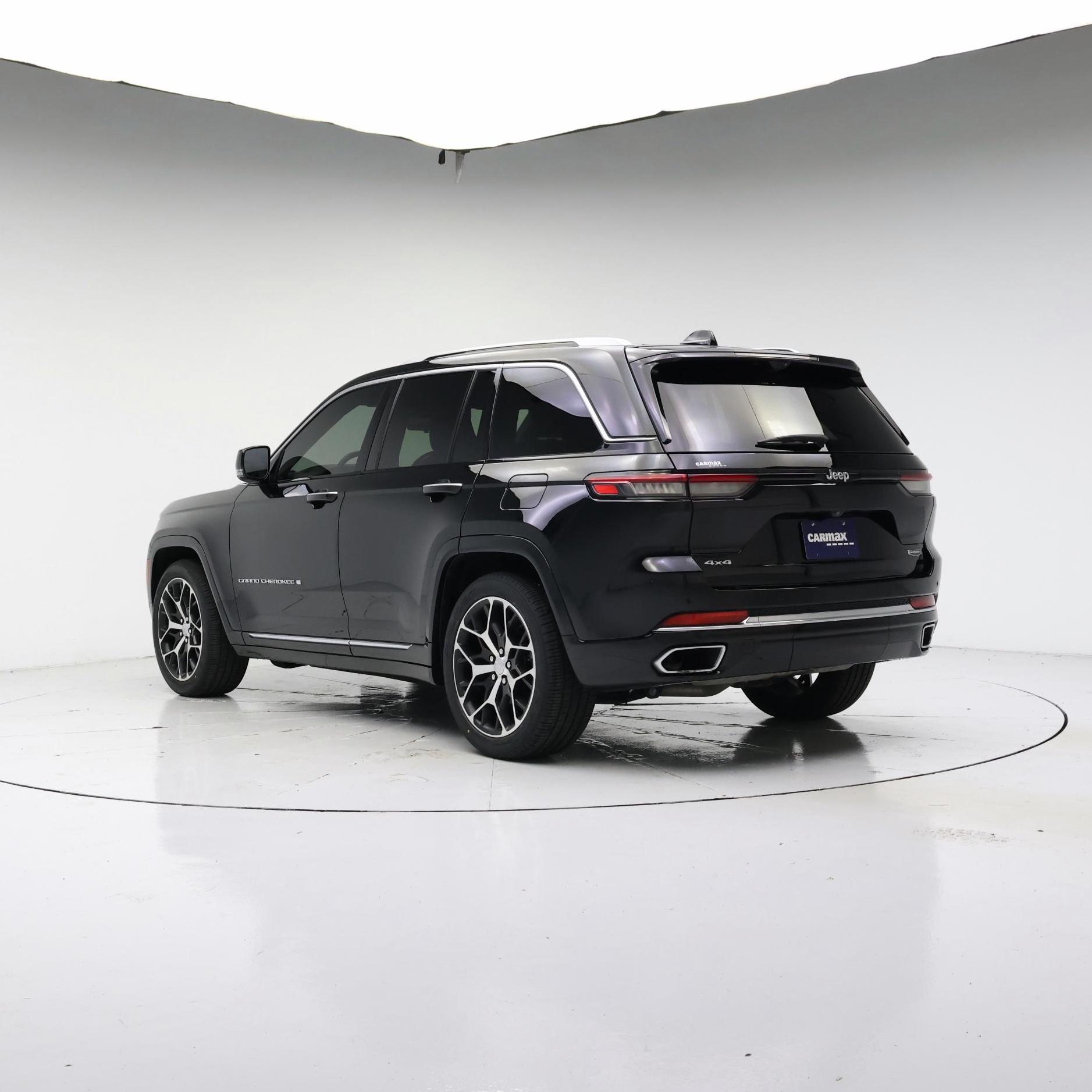 Thumbnail: 2023 Jeep Grand Cherokee - 2