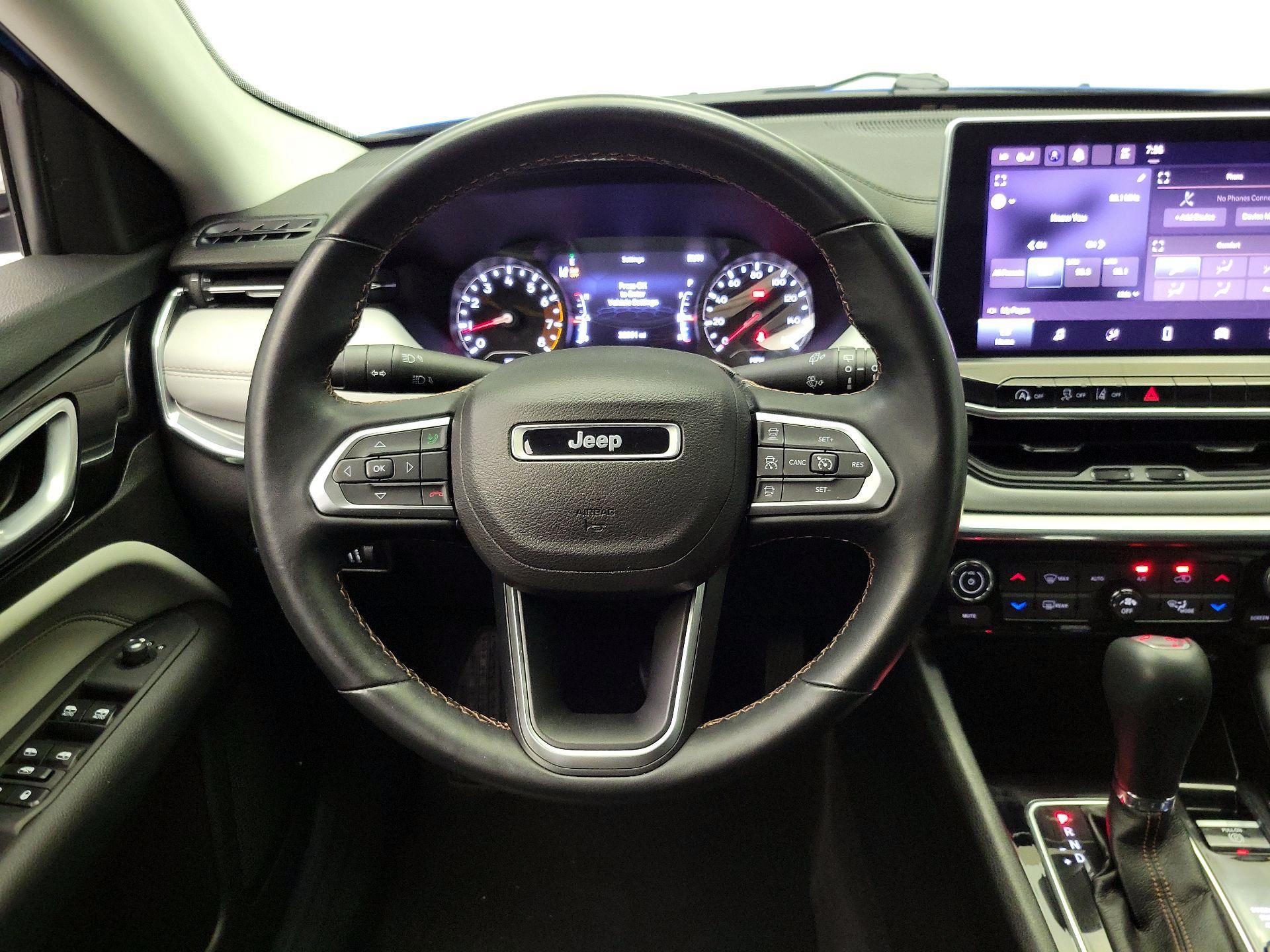 Thumbnail: 2022 Jeep Compass - 10