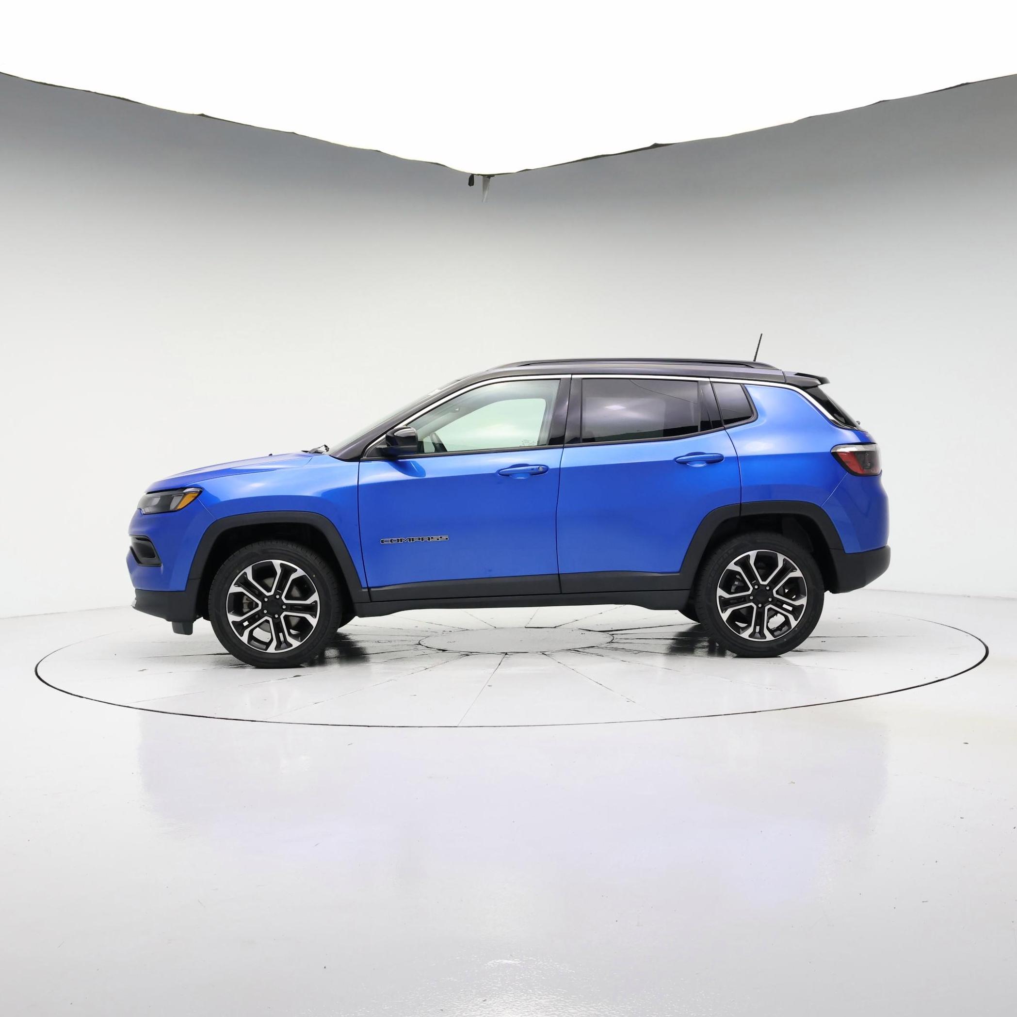 Thumbnail: 2022 Jeep Compass - 3