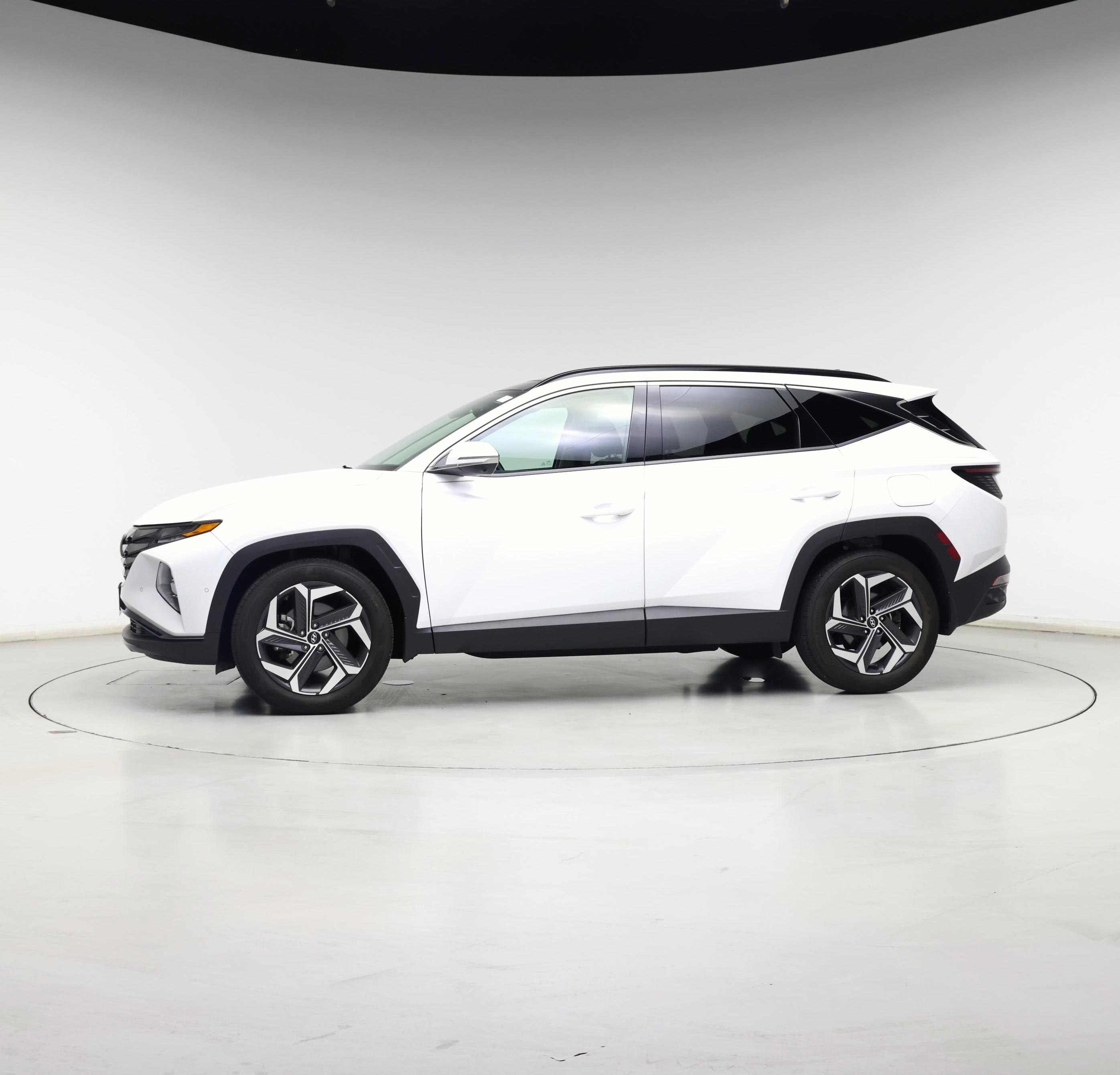 Thumbnail: 2022 Hyundai Tucson - 3