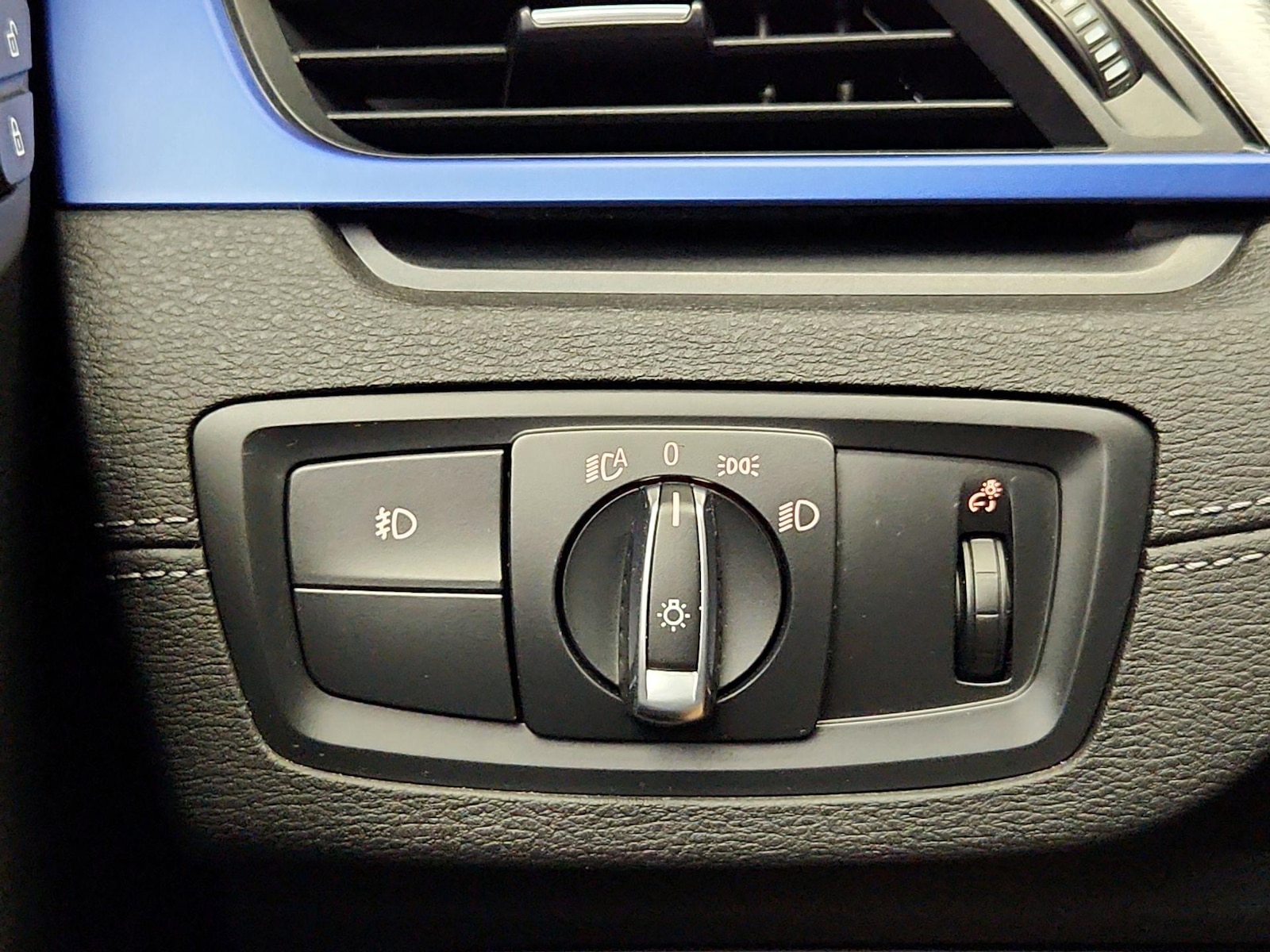 2022 BMW X1 28i - Photo 14