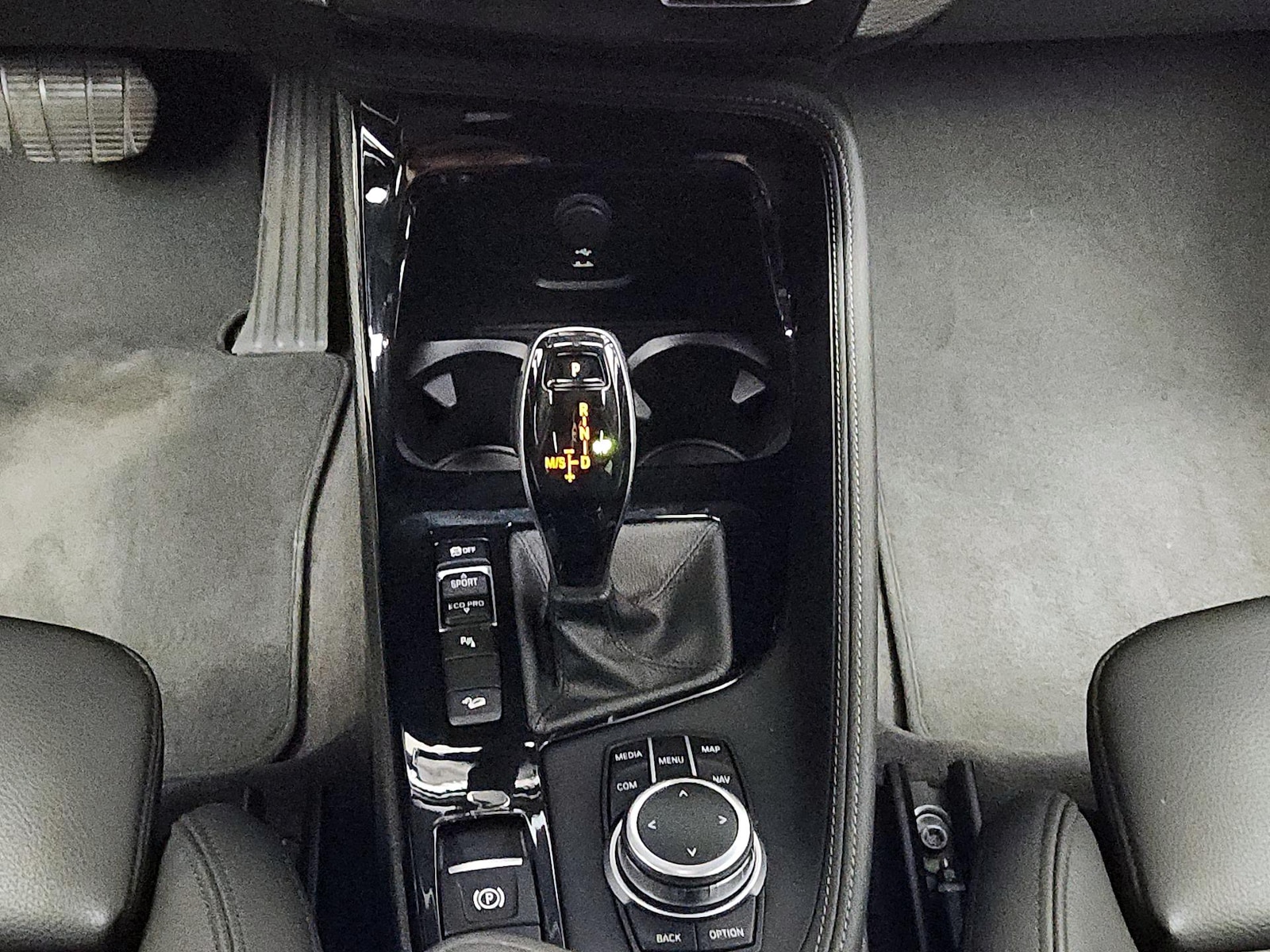 2022 BMW X1 28i - Photo 19
