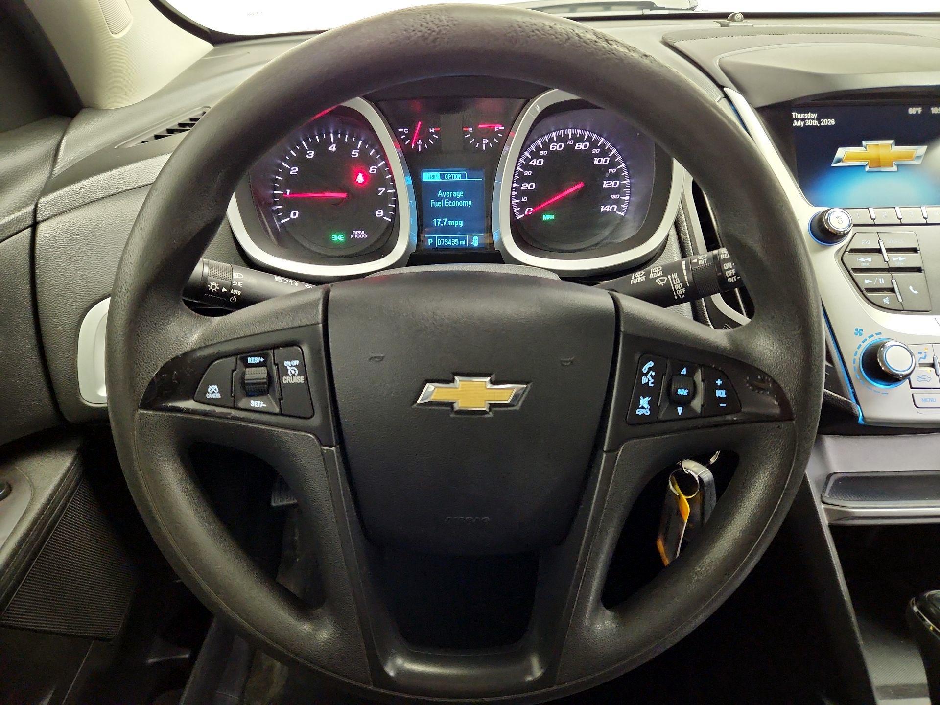 Thumbnail: 2017 Chevrolet Equinox - 10