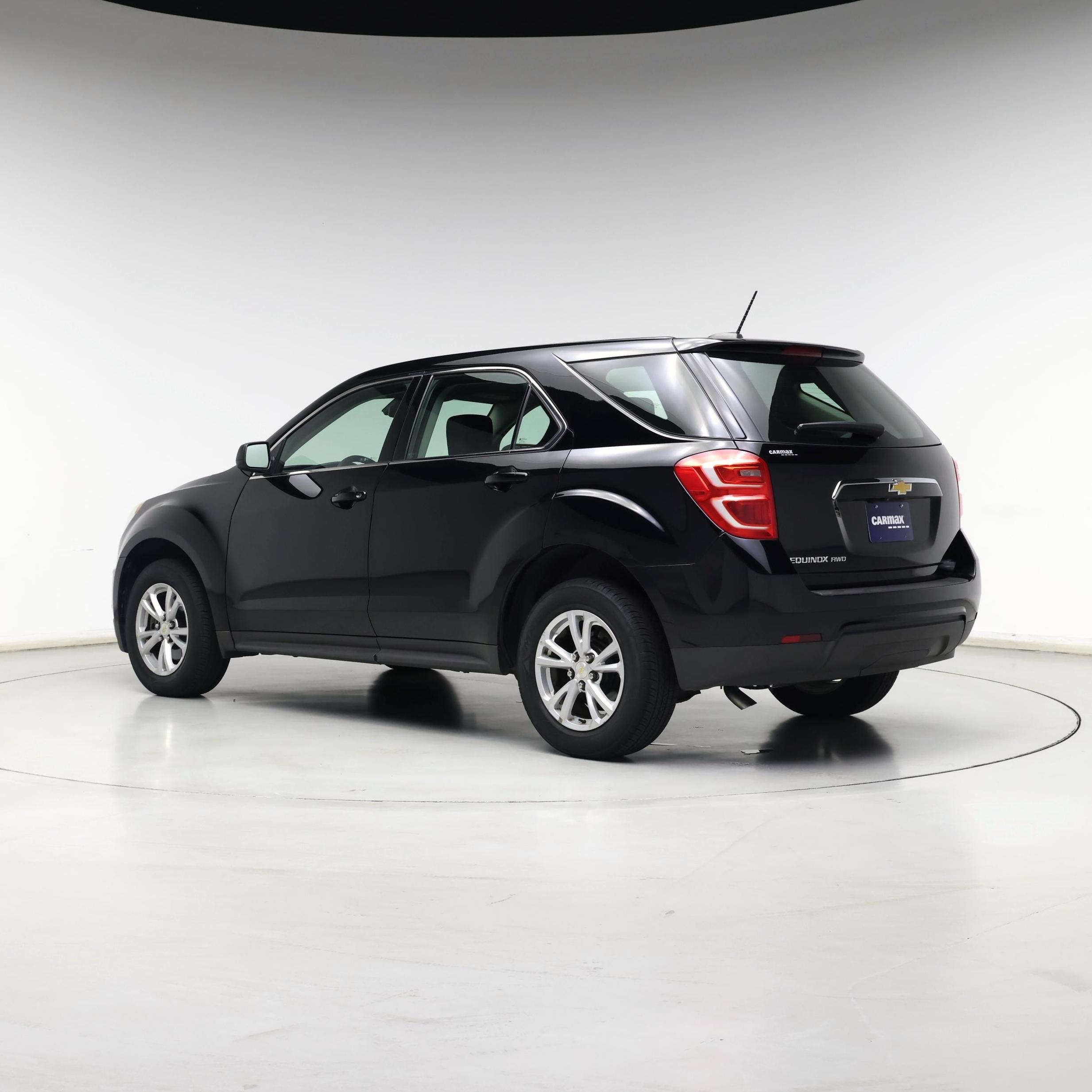 Thumbnail: 2017 Chevrolet Equinox - 2
