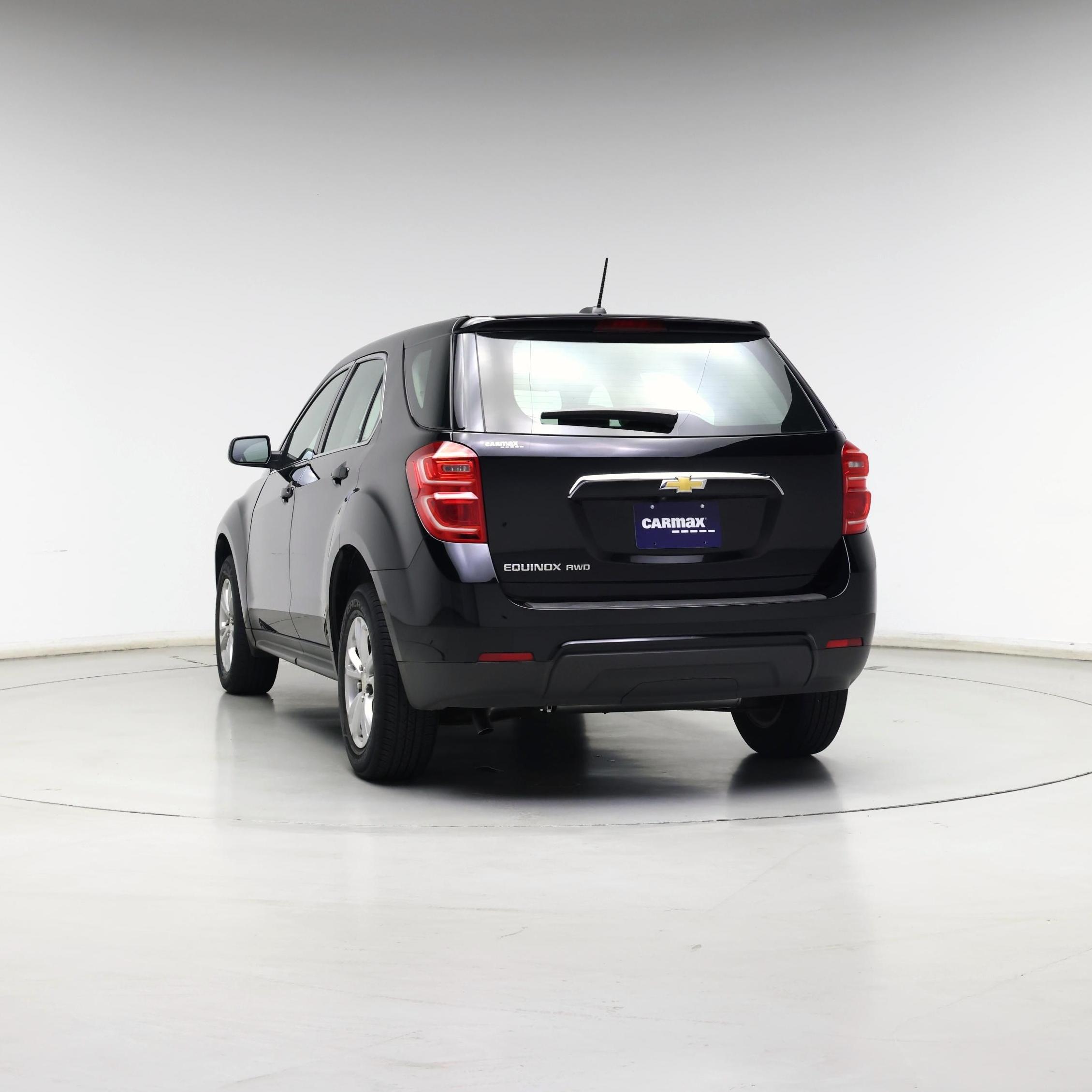 Thumbnail: 2017 Chevrolet Equinox - 6