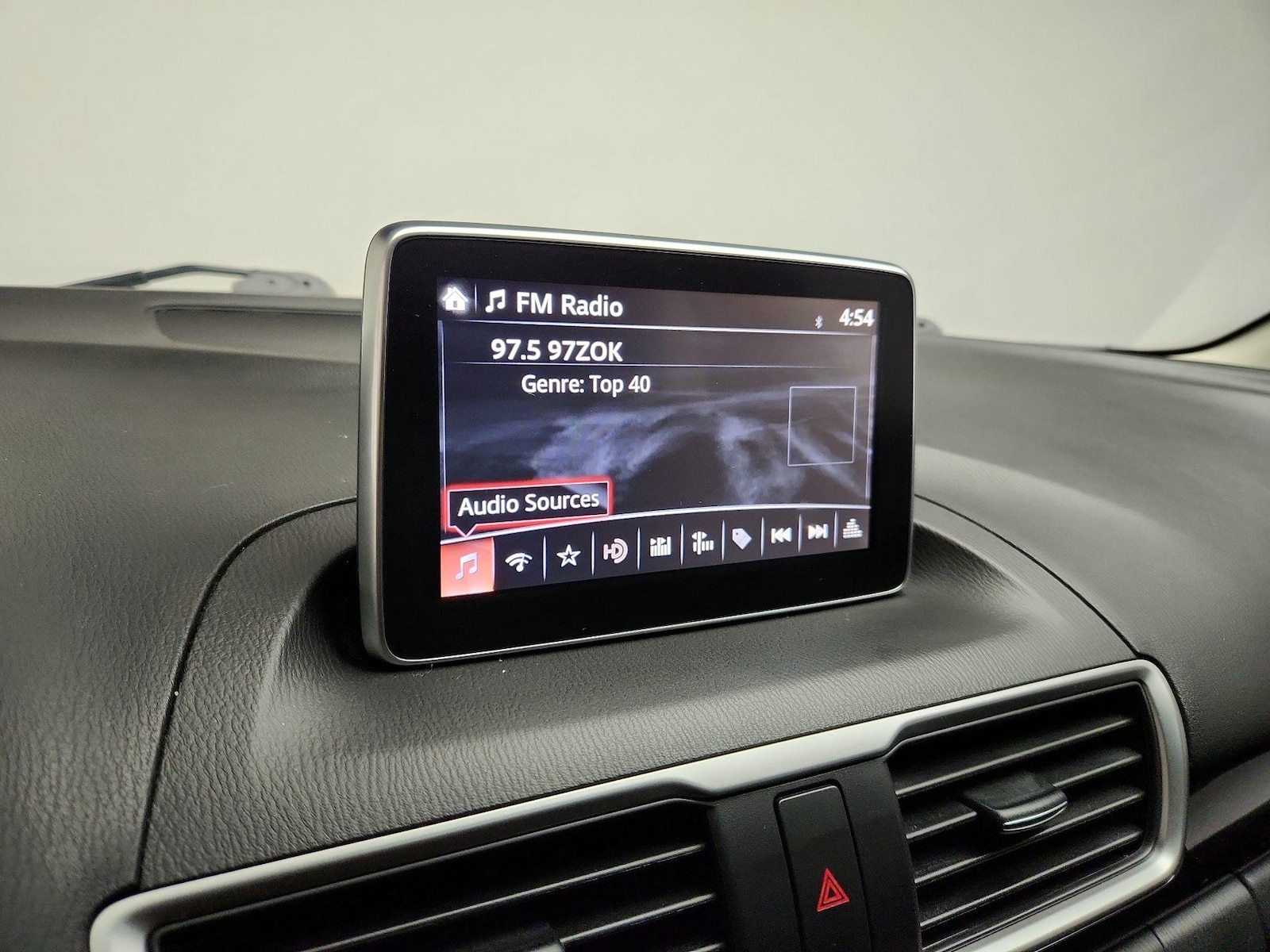 2014 Mazda MAZDA3 i Grand Touring - Photo 16