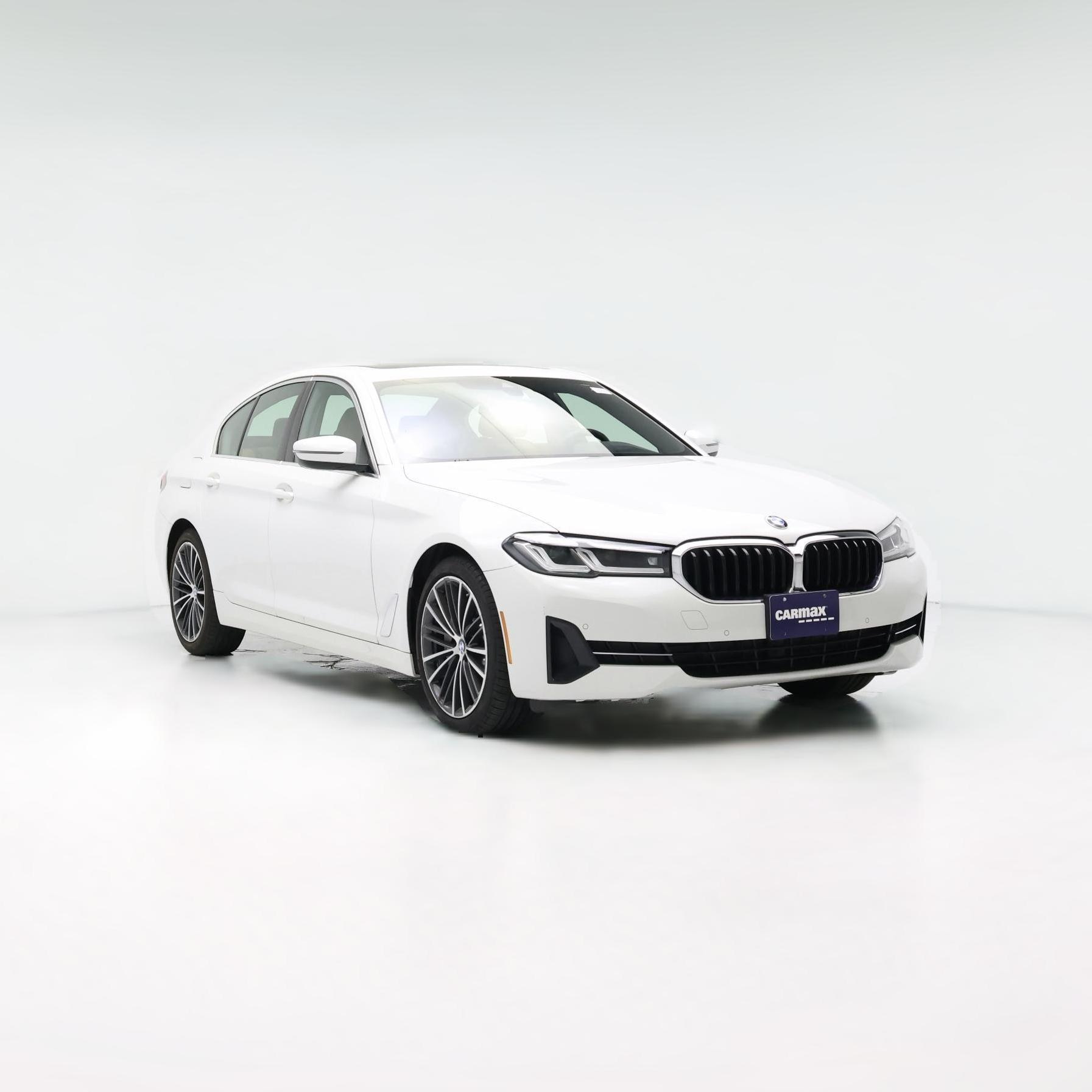 Thumbnail: 2022 BMW 5 Series - 1