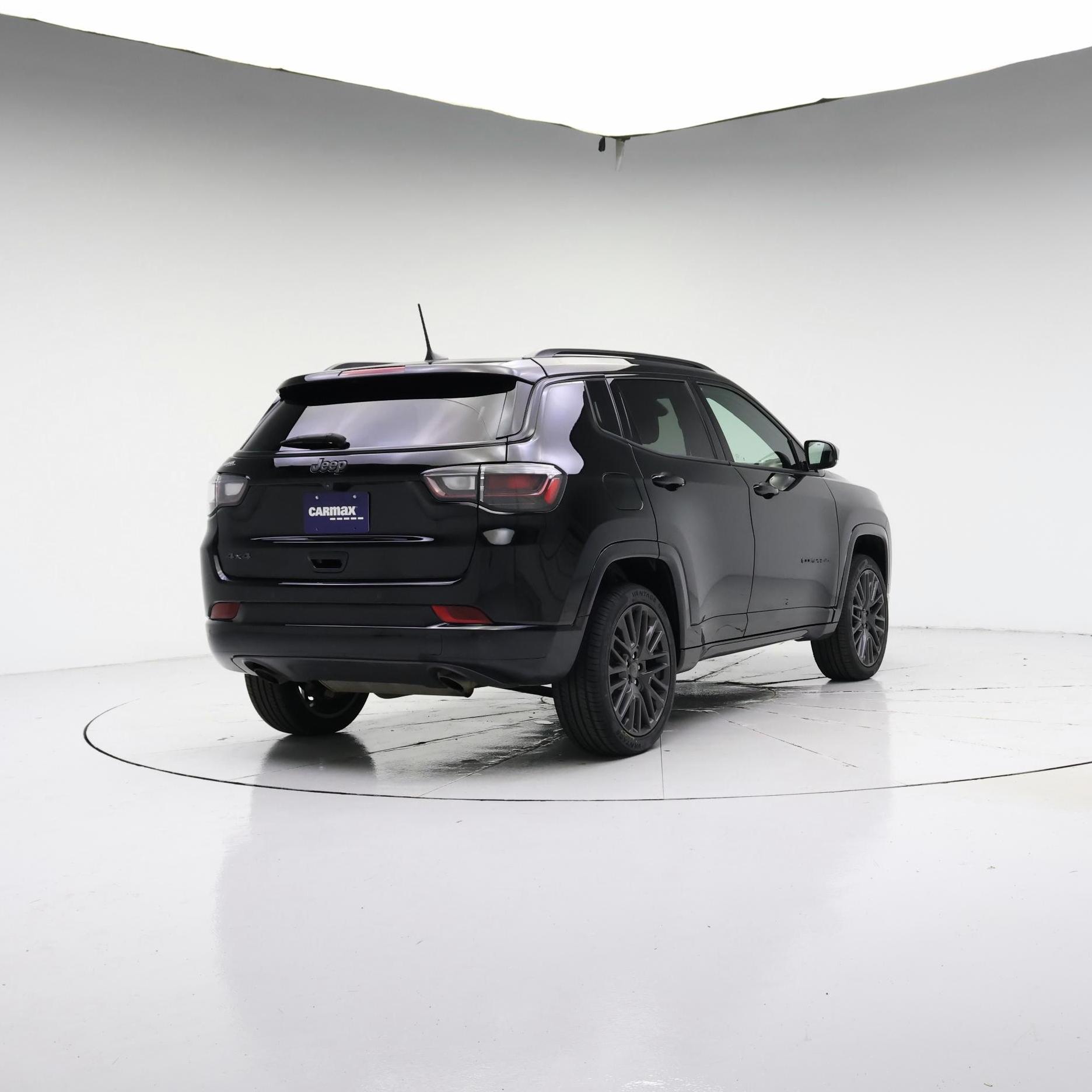 Thumbnail: 2023 Jeep Compass - 8