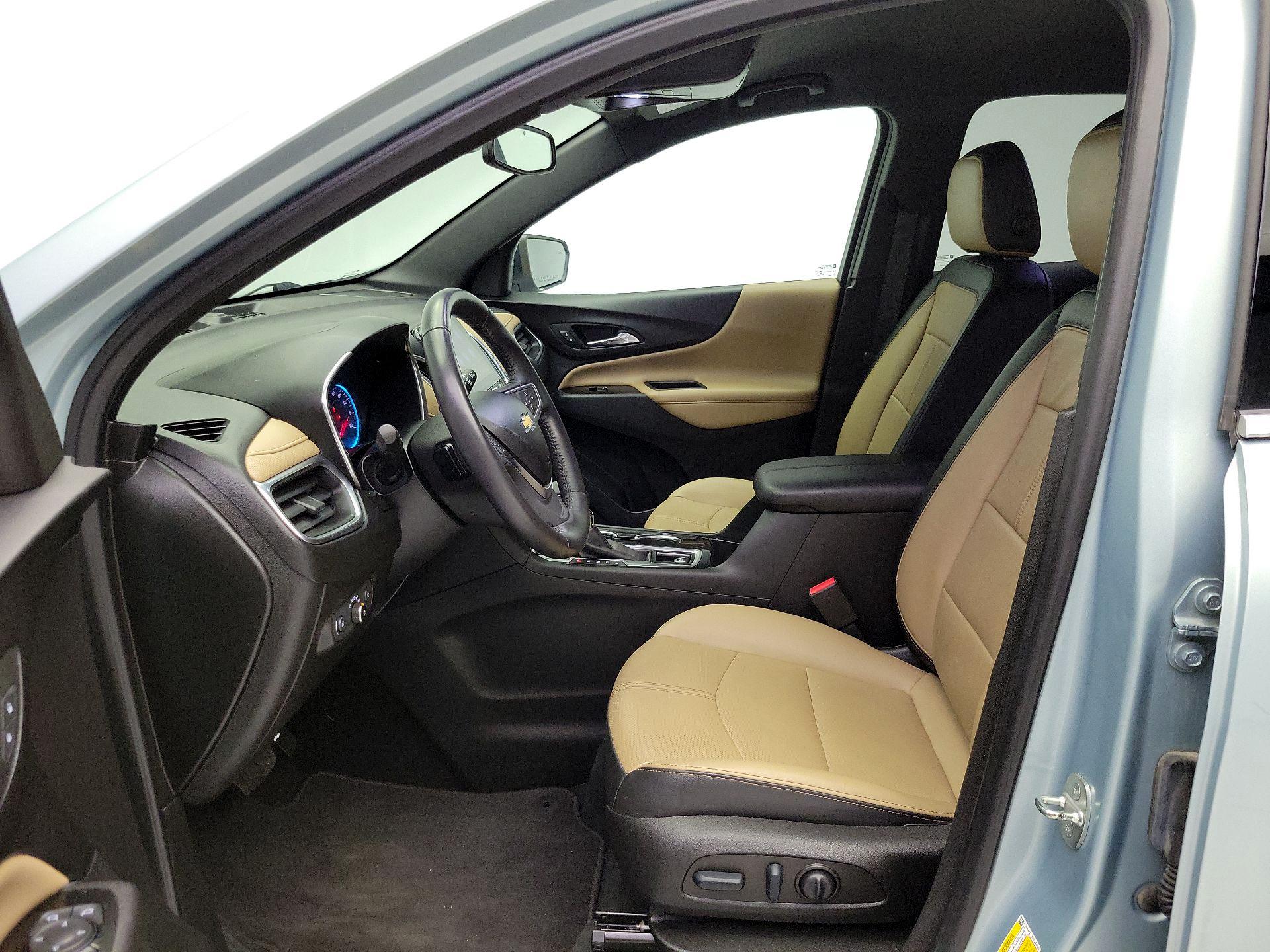 Thumbnail: 2022 Chevrolet Equinox - 11