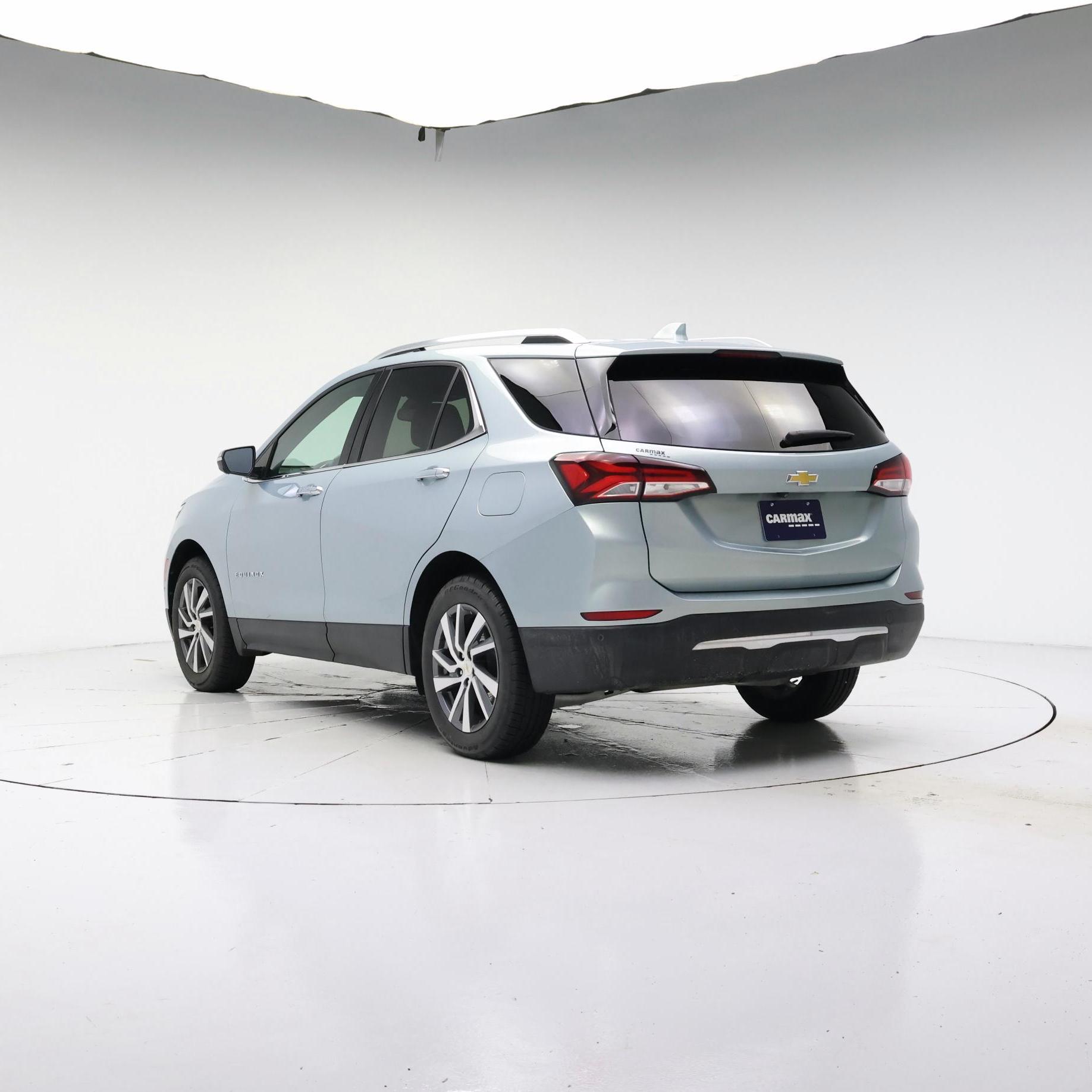 Thumbnail: 2022 Chevrolet Equinox - 2