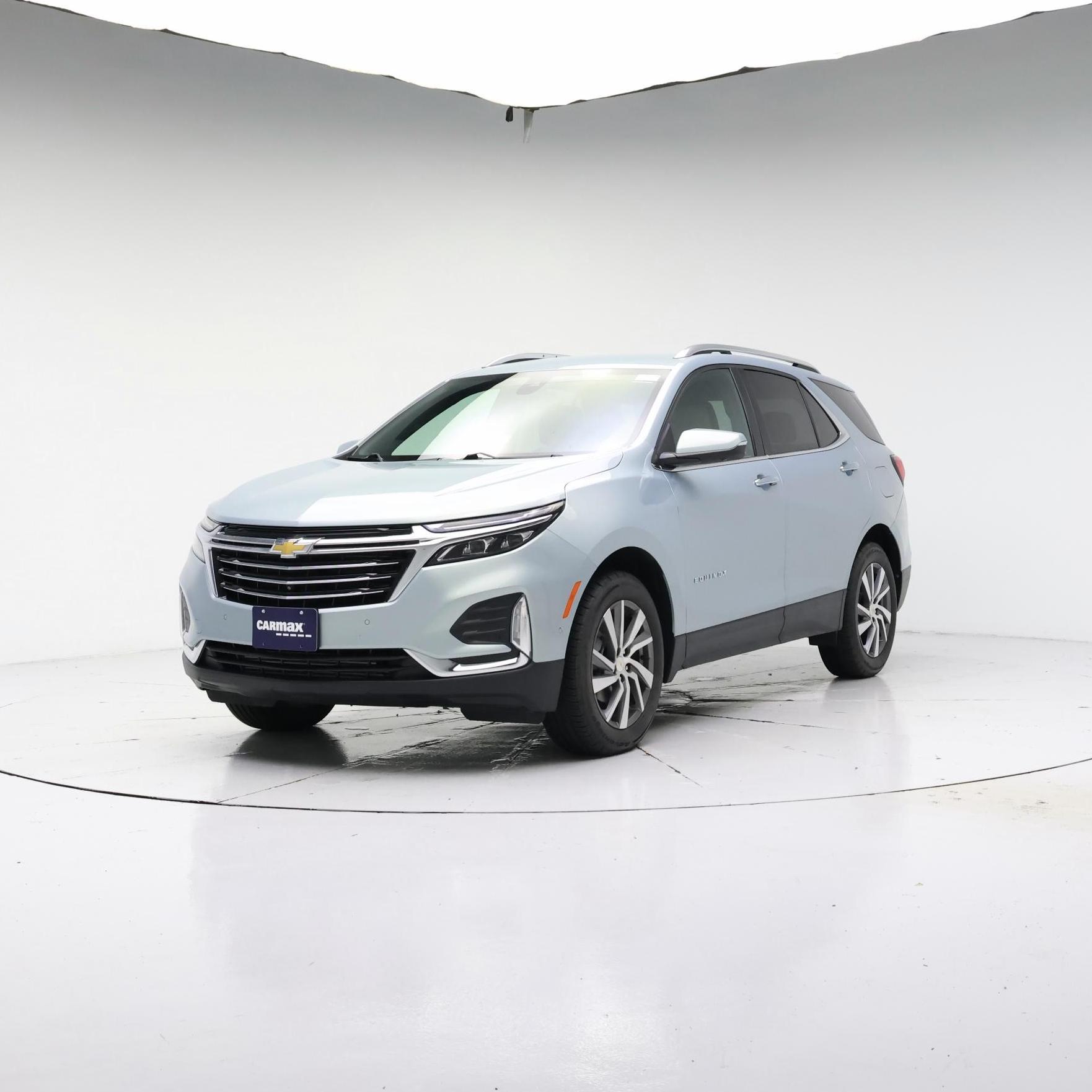 Thumbnail: 2022 Chevrolet Equinox - 4