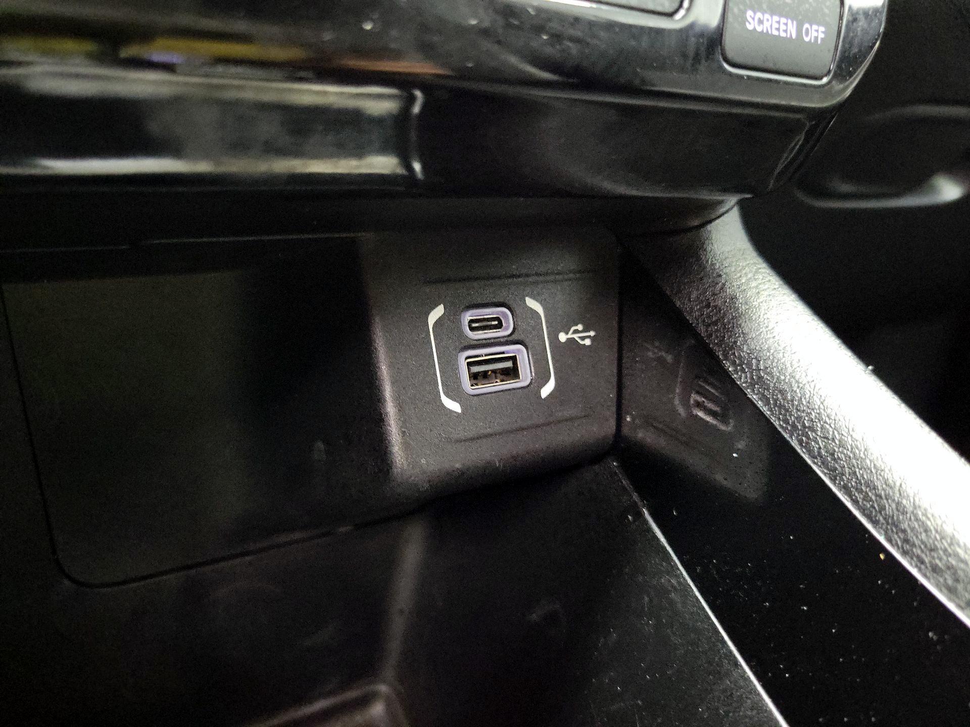 Thumbnail: 2022 Jeep Compass - 18