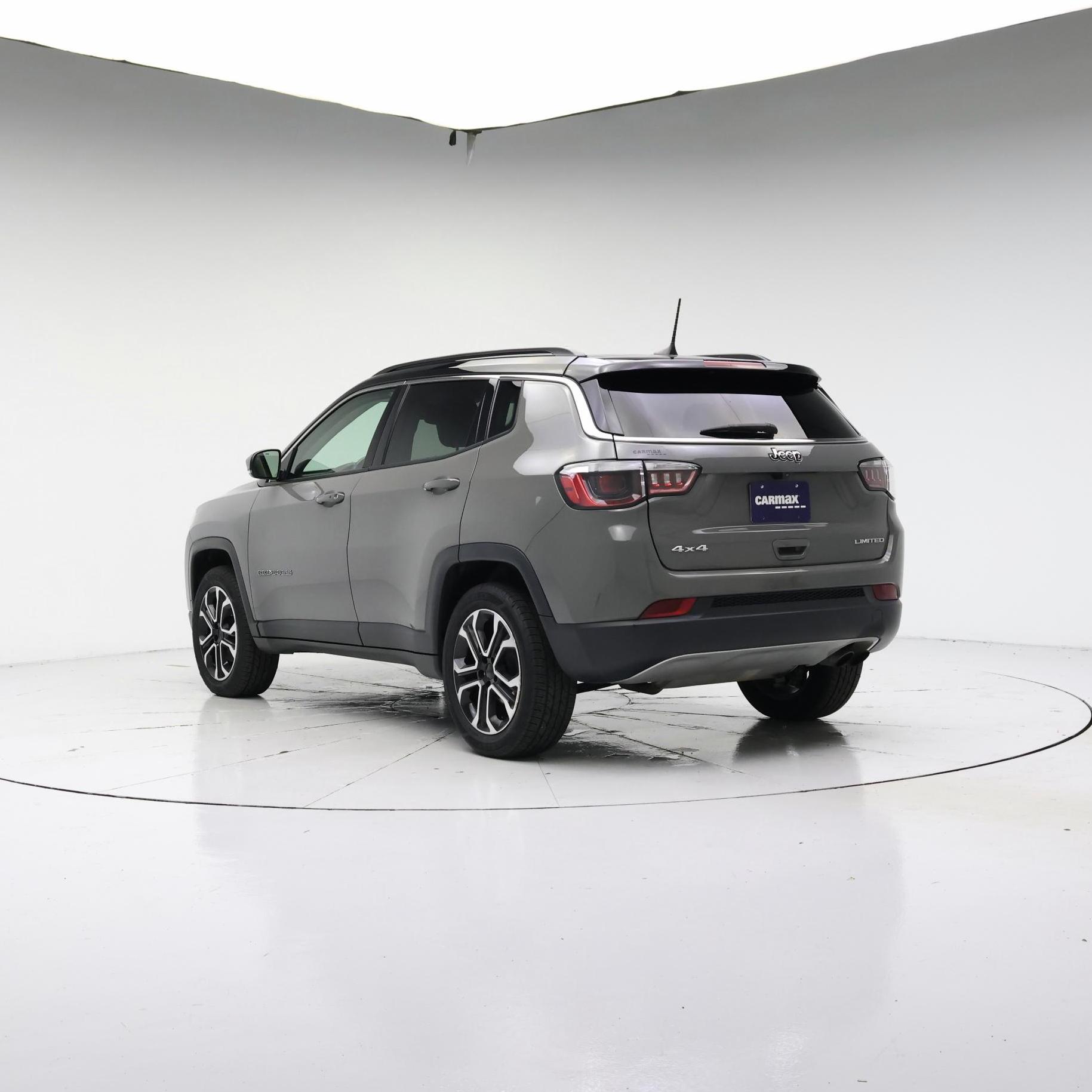 Thumbnail: 2022 Jeep Compass - 2
