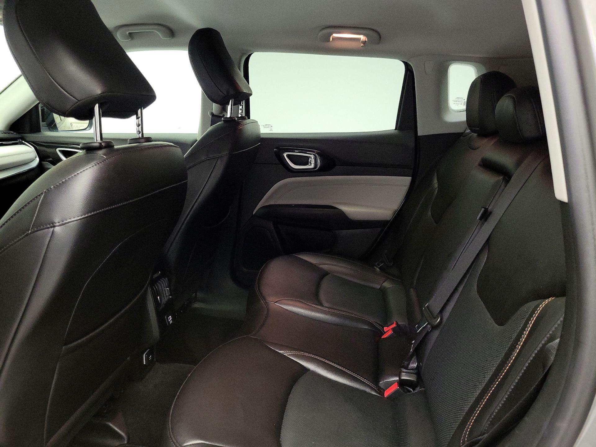Thumbnail: 2022 Jeep Compass - 19