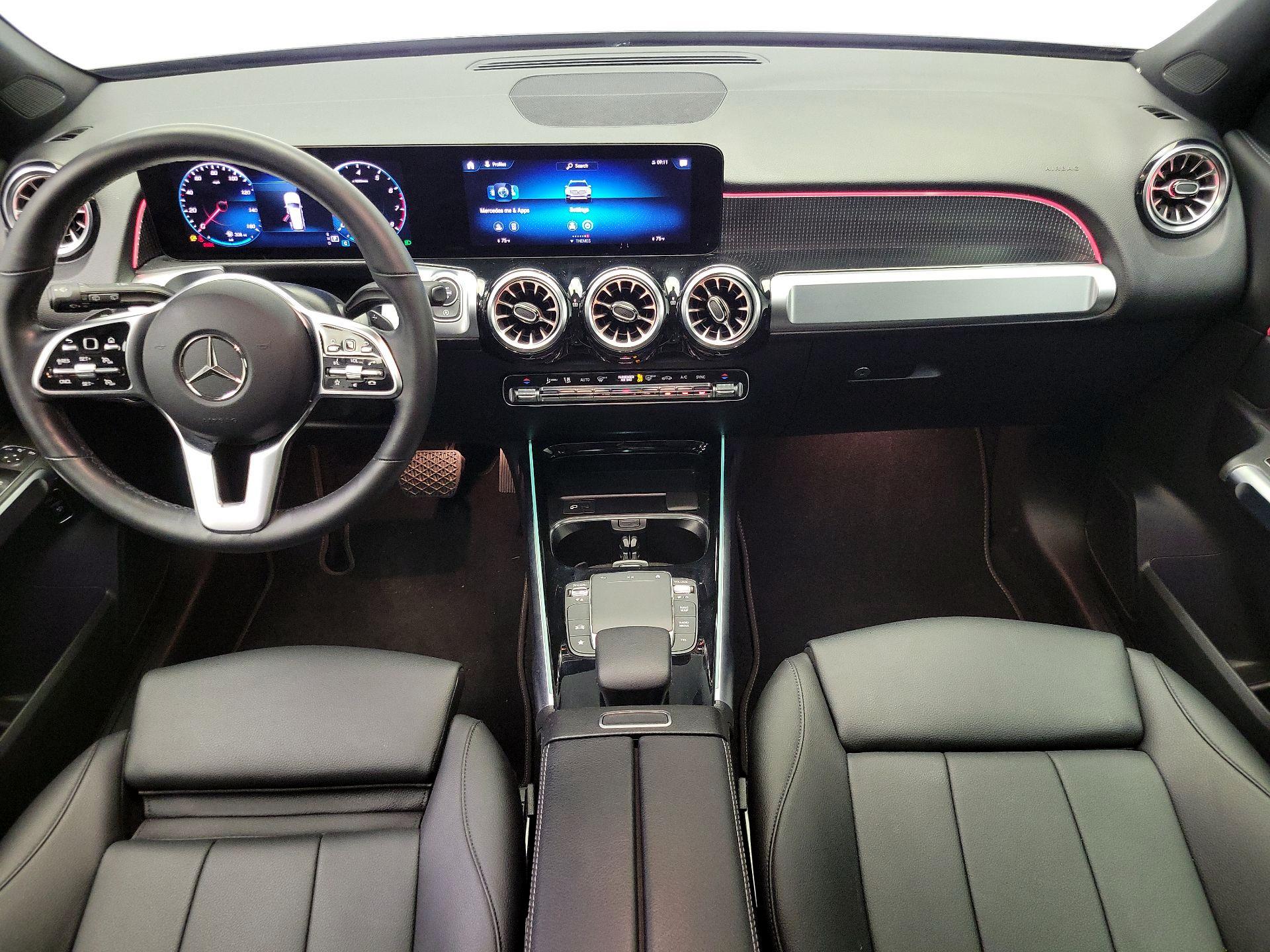 Thumbnail: 2023 Mercedes-Benz GLB - 9