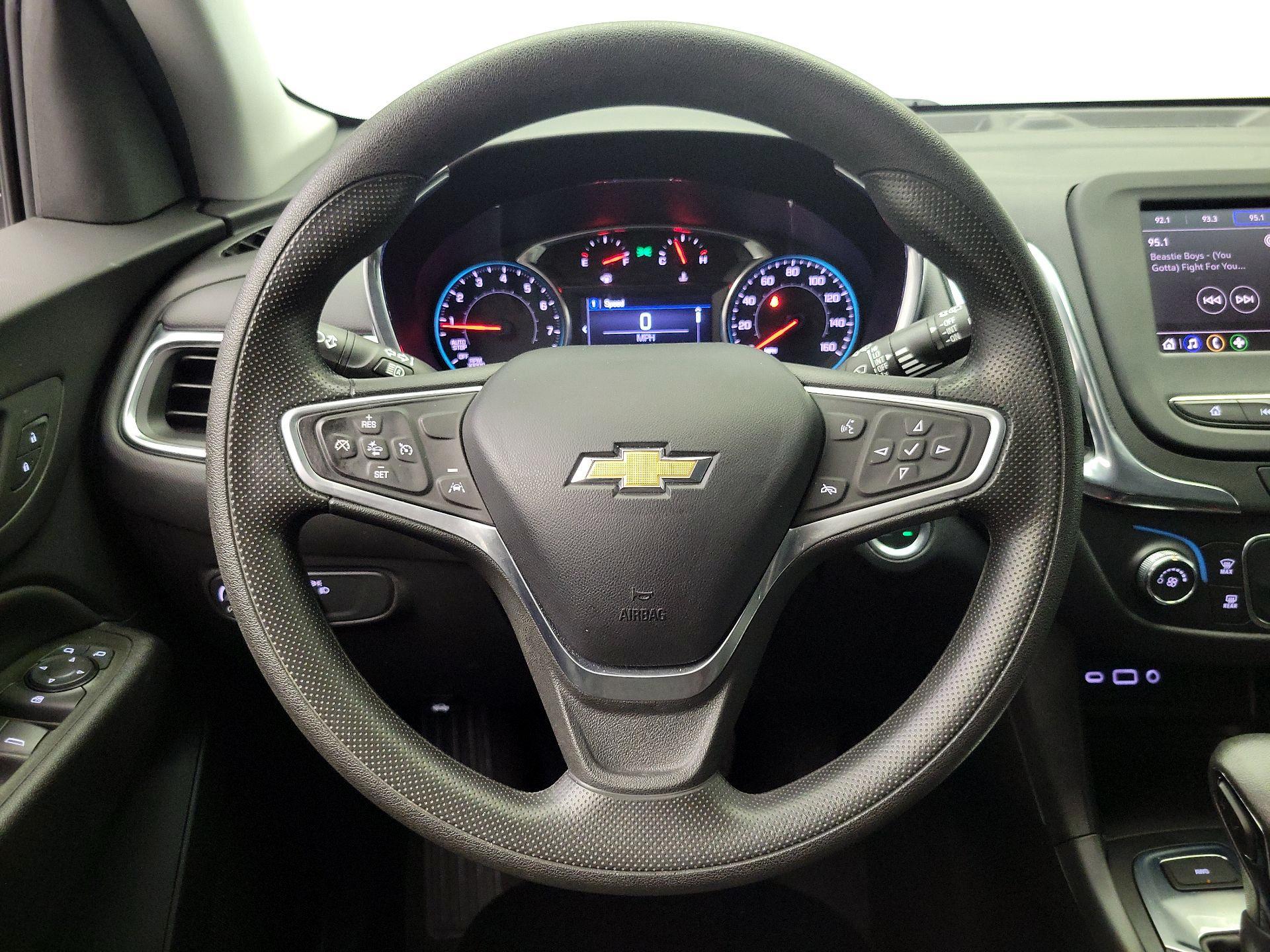 Thumbnail: 2023 Chevrolet Equinox - 10
