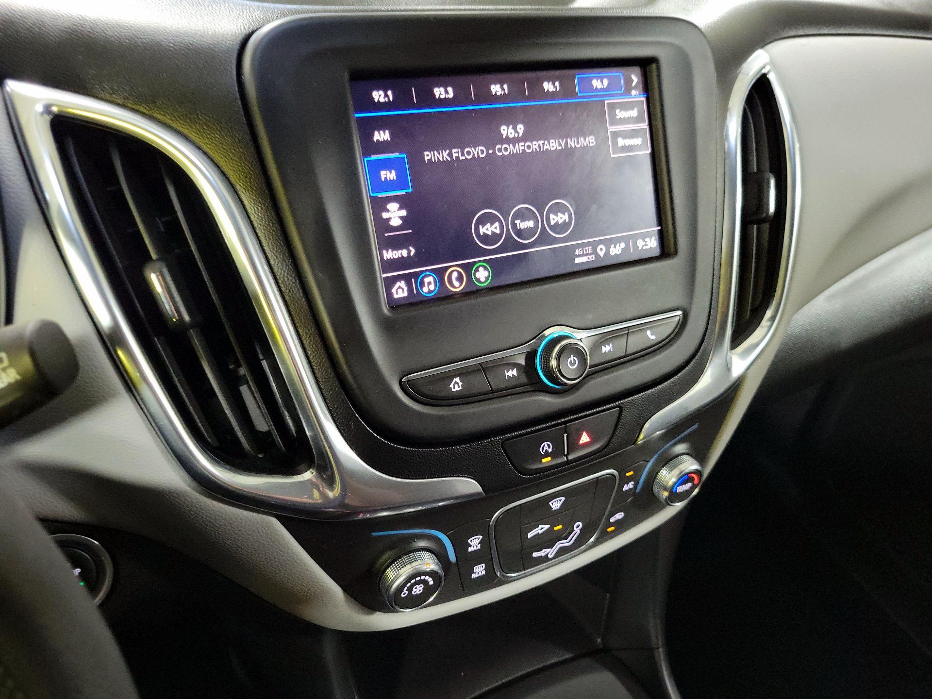 Thumbnail: 2022 Chevrolet Equinox - 14