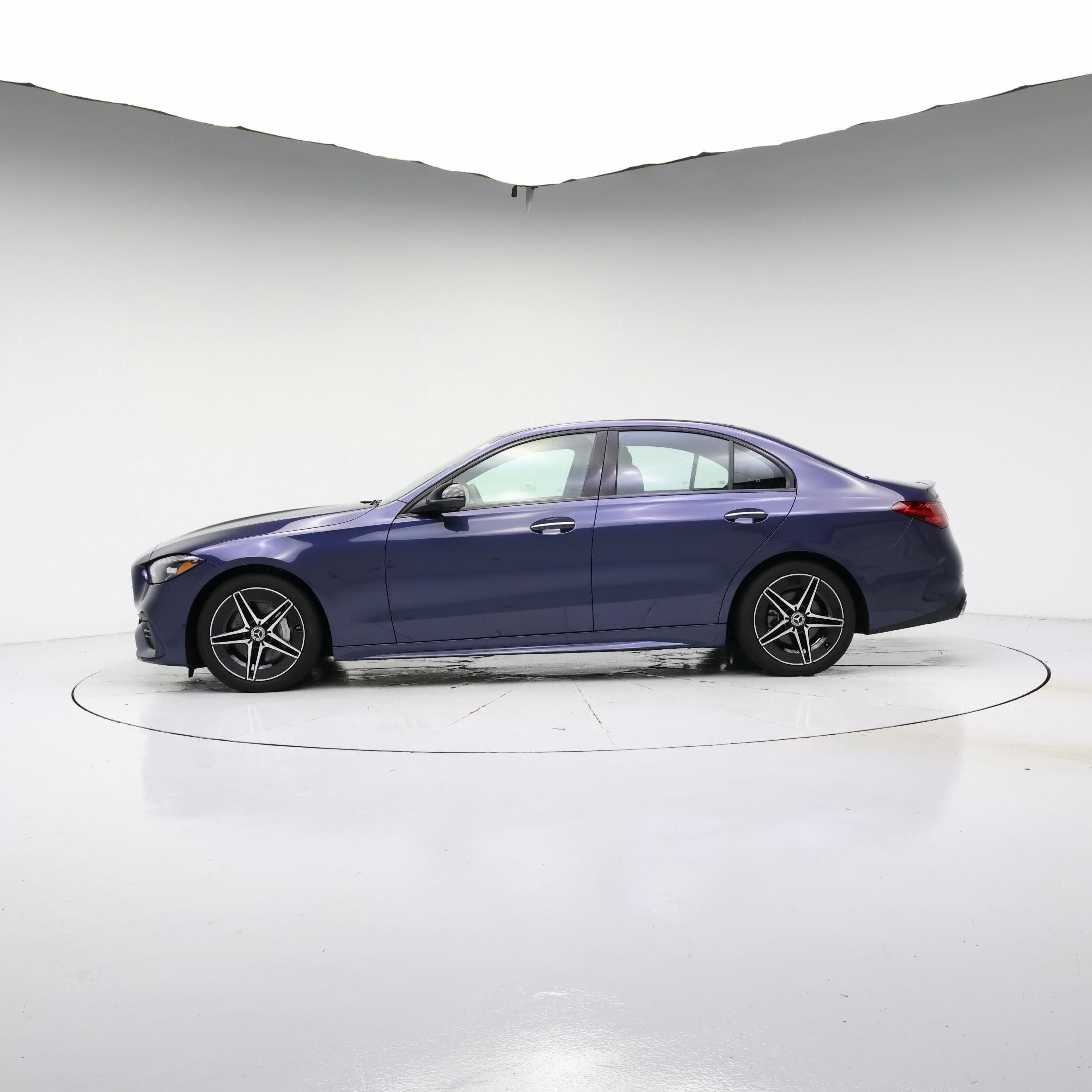 Thumbnail: 2024 Mercedes-Benz C-Class - 3