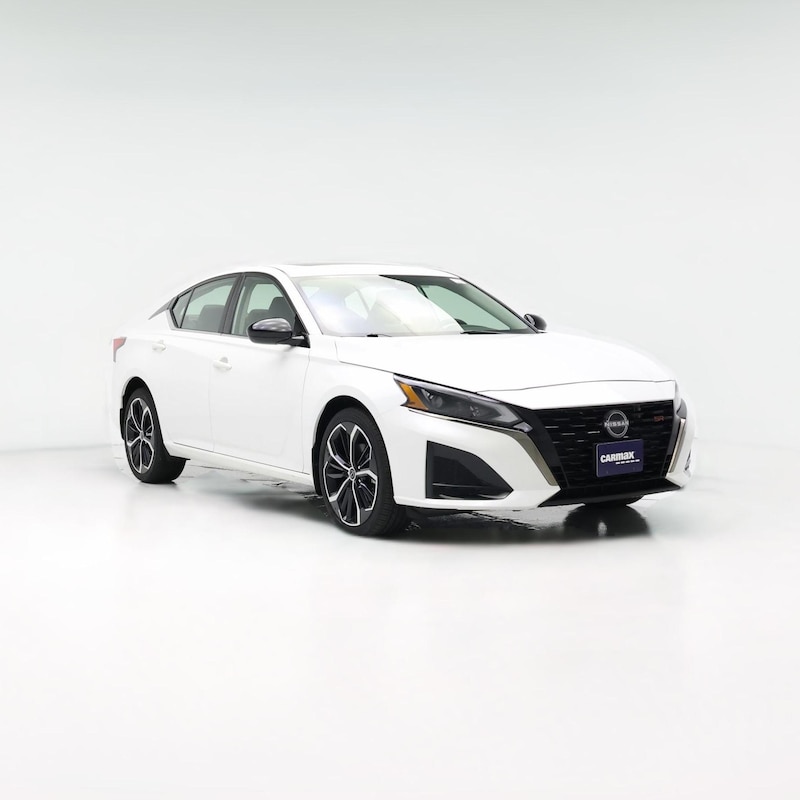 2024 Nissan Altima SR