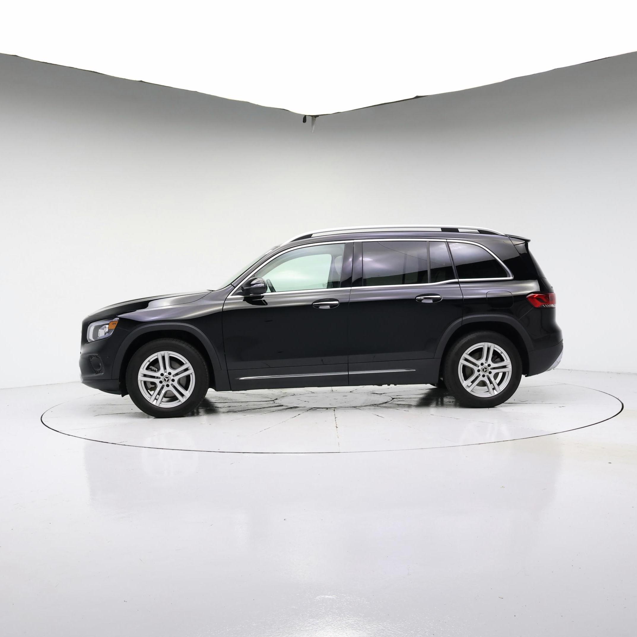 Thumbnail: 2023 Mercedes-Benz GLB - 3