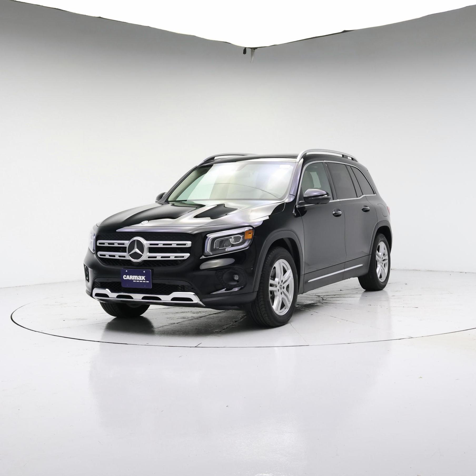 Thumbnail: 2023 Mercedes-Benz GLB - 4