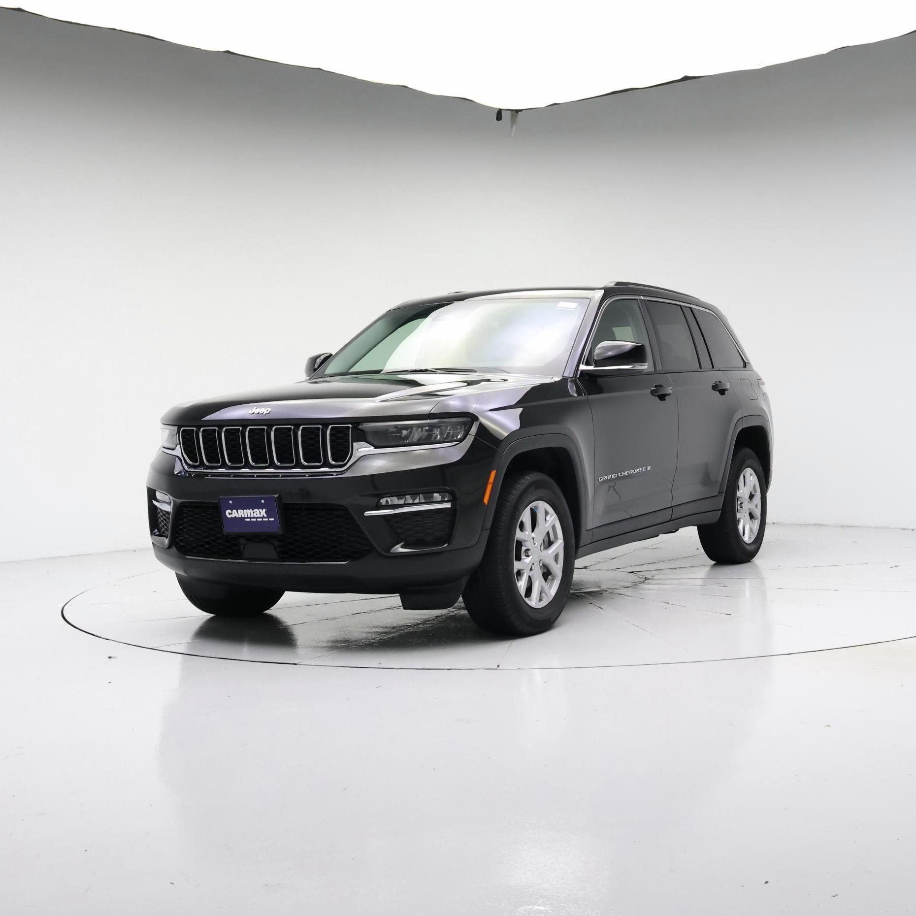 Thumbnail: 2023 Jeep Grand Cherokee - 4