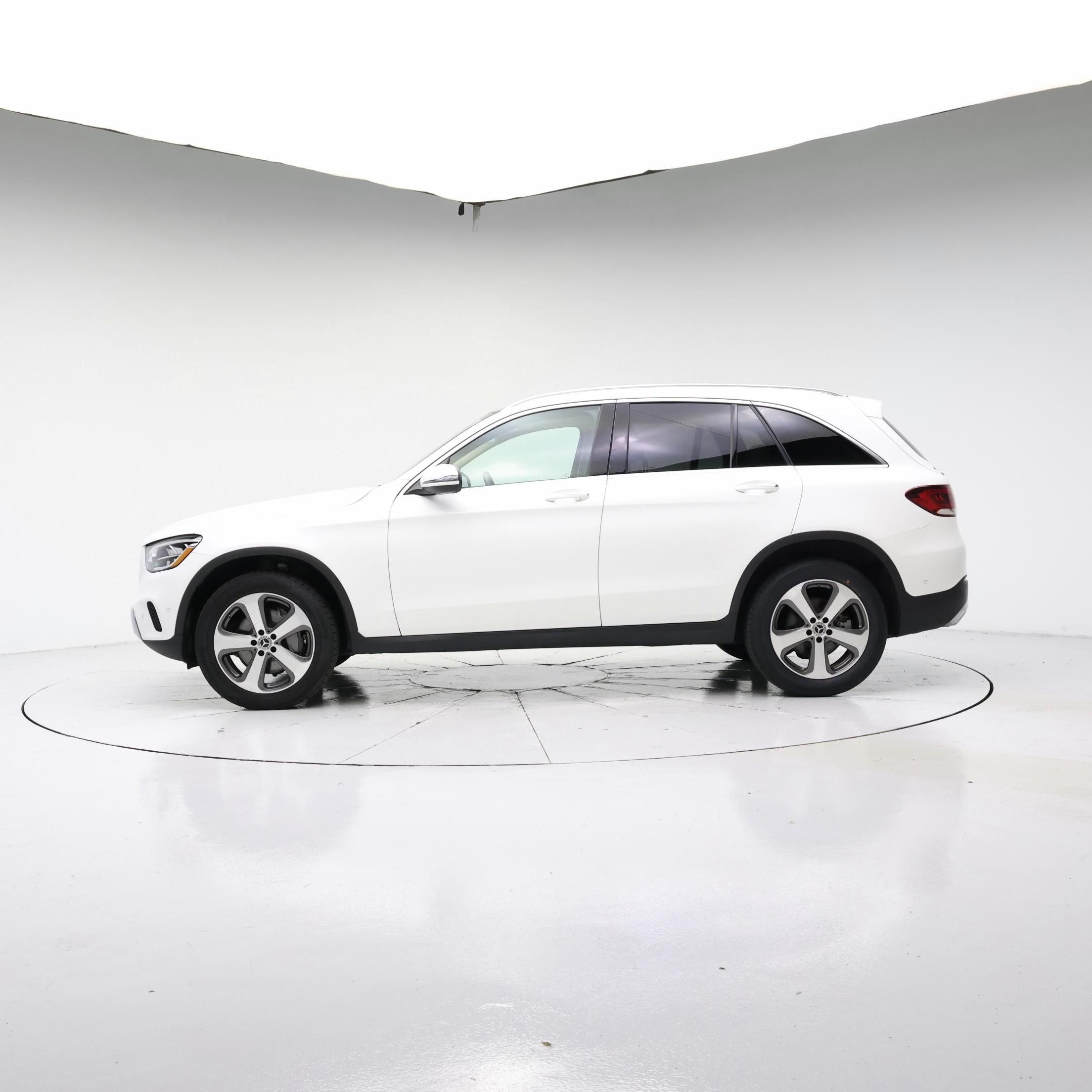 Thumbnail: 2022 Mercedes-Benz GLC - 3