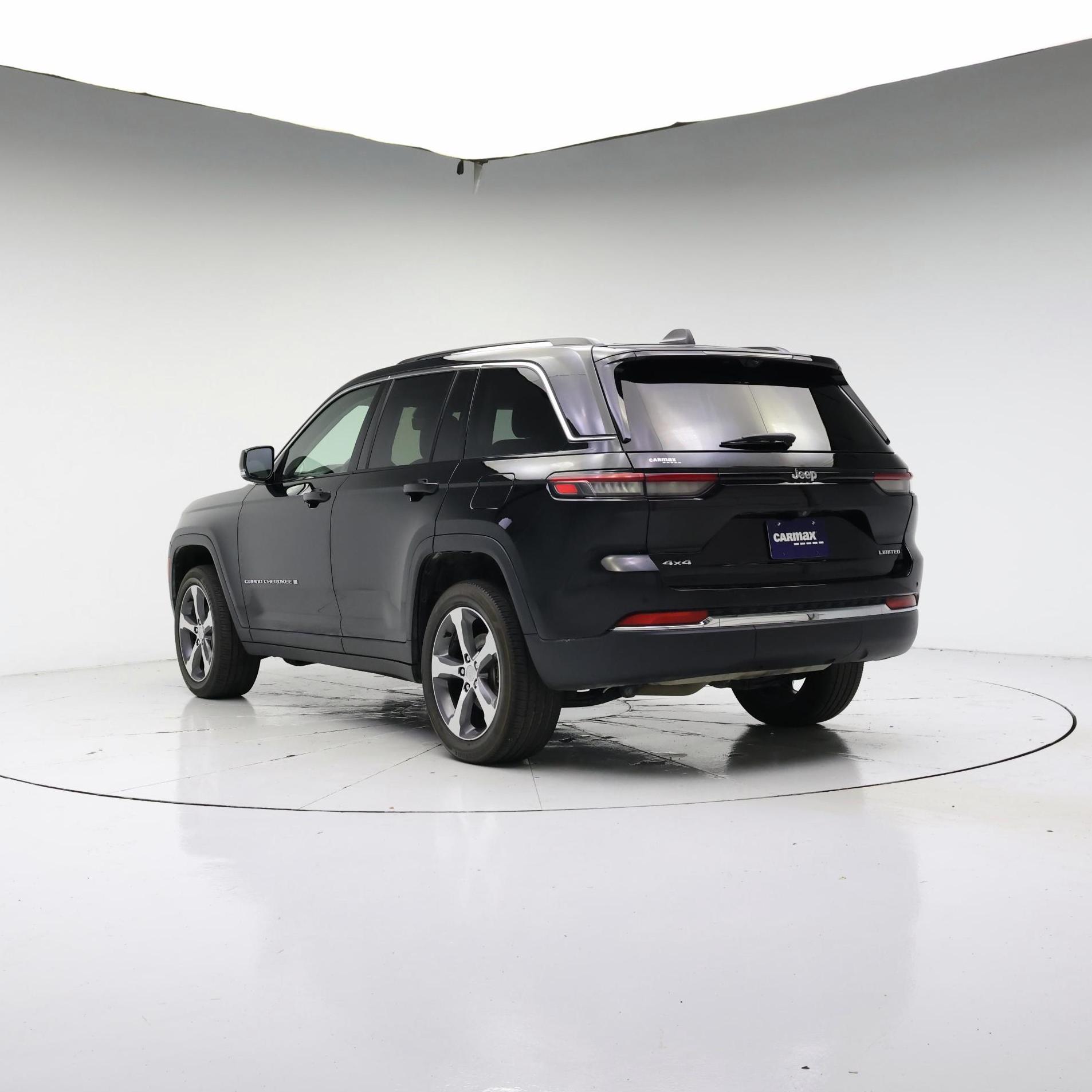 Thumbnail: 2023 Jeep Grand Cherokee - 2
