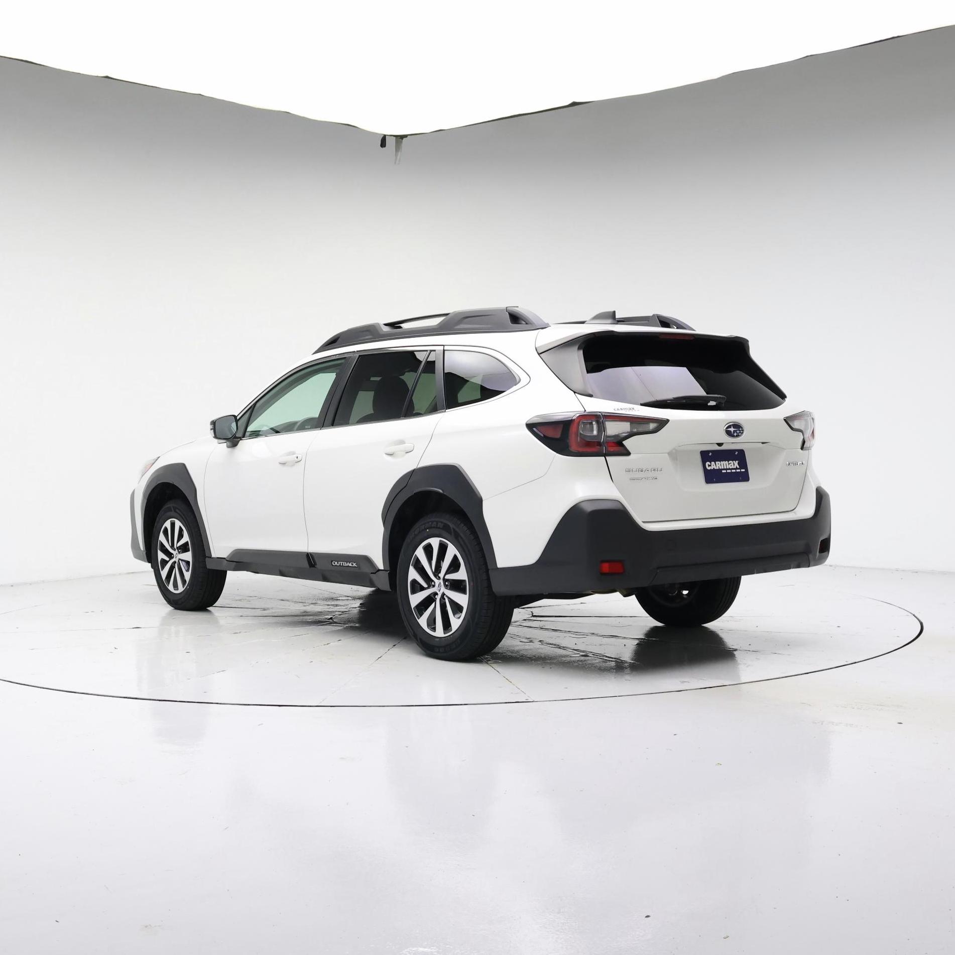 Thumbnail: 2023 Subaru Outback - 2