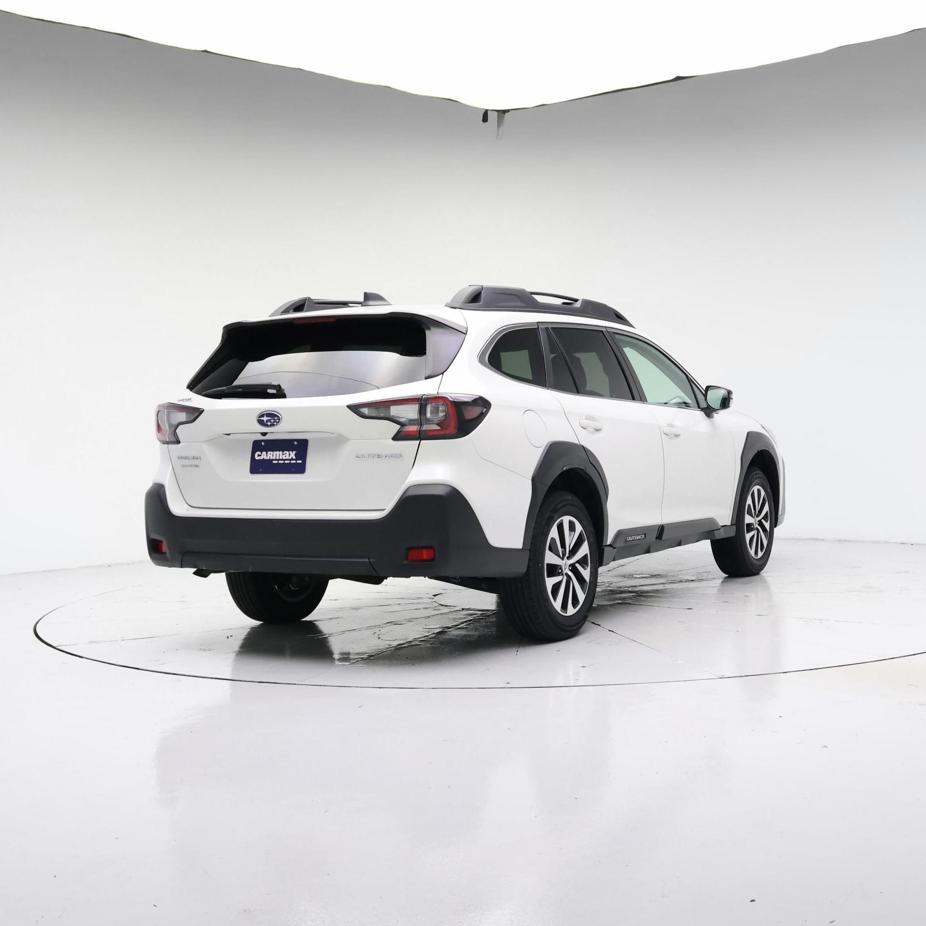 Thumbnail: 2023 Subaru Outback - 8
