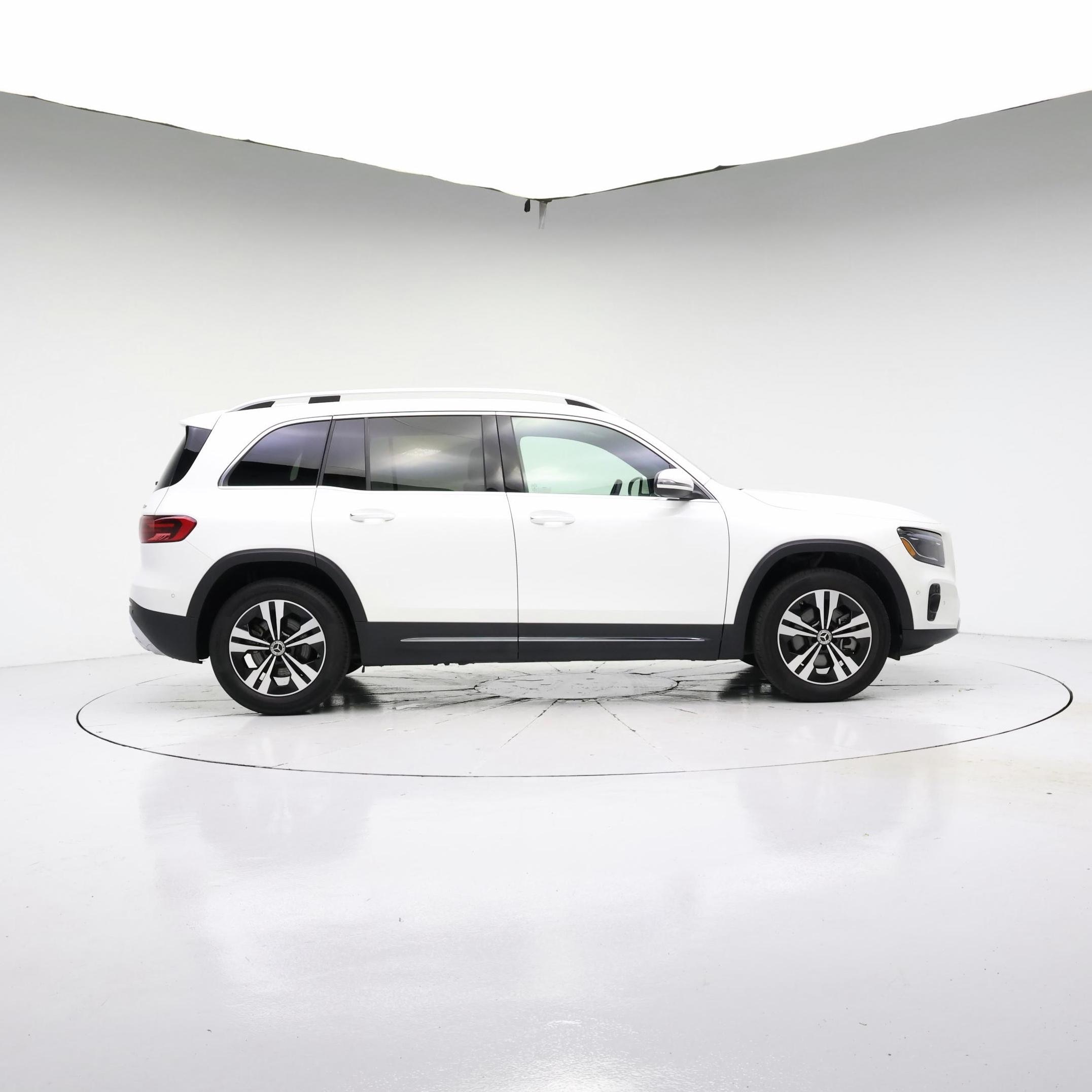 Thumbnail: 2025 Mercedes-Benz GLB - 7