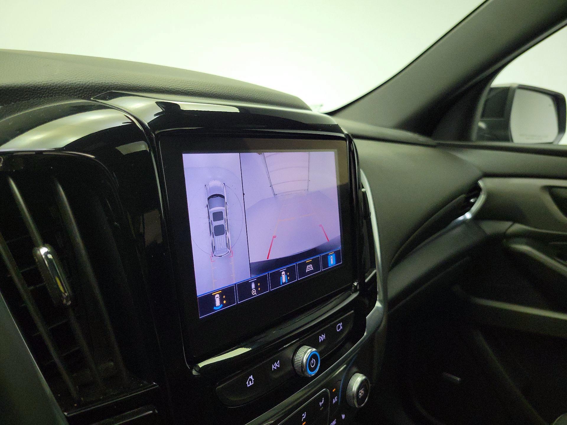 Thumbnail: 2023 Chevrolet Traverse - 15