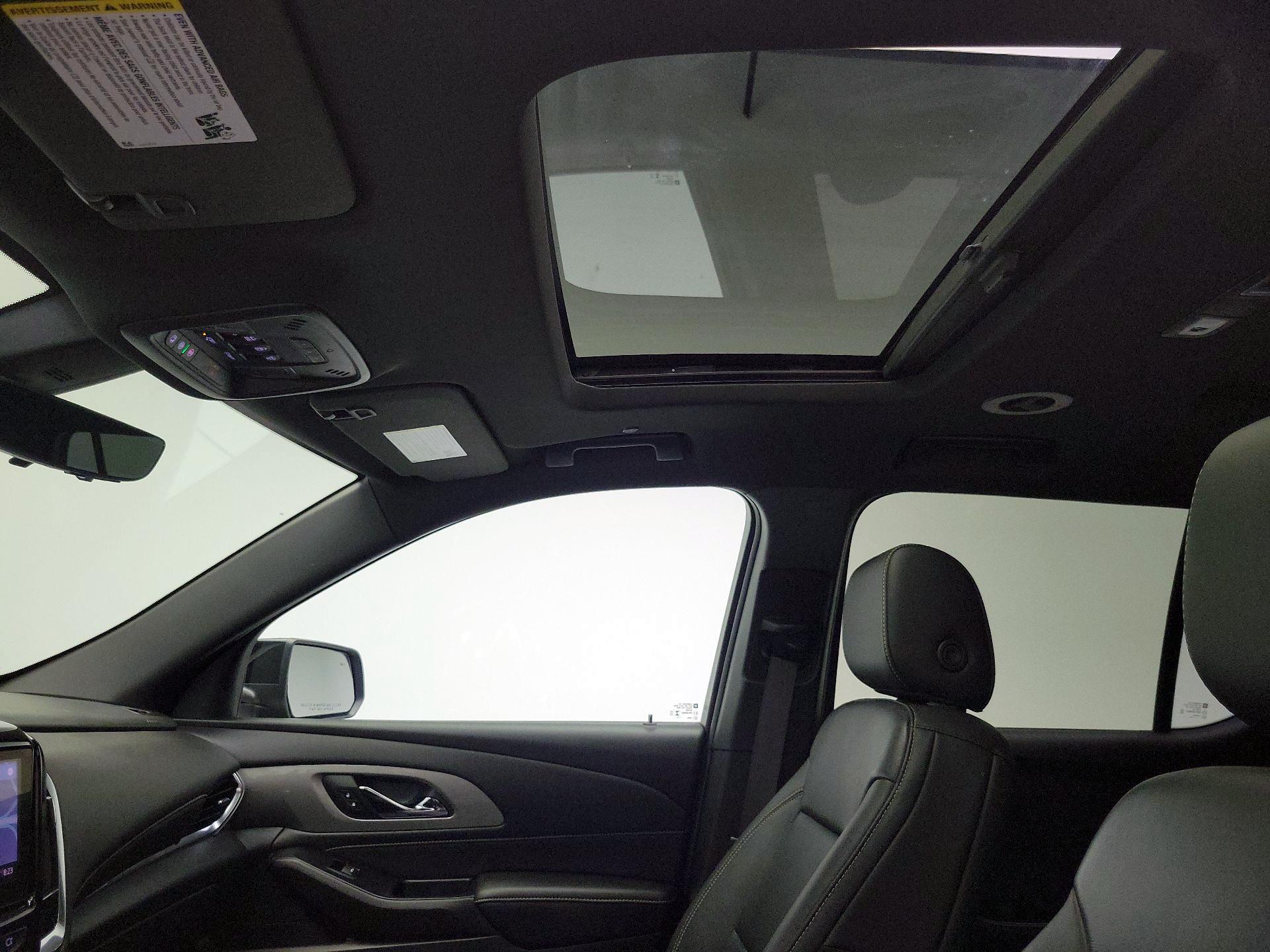 Thumbnail: 2023 Chevrolet Traverse - 20