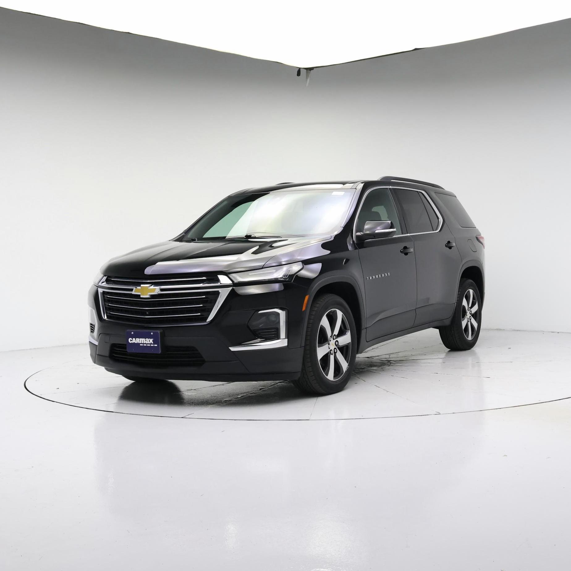 Thumbnail: 2023 Chevrolet Traverse - 4