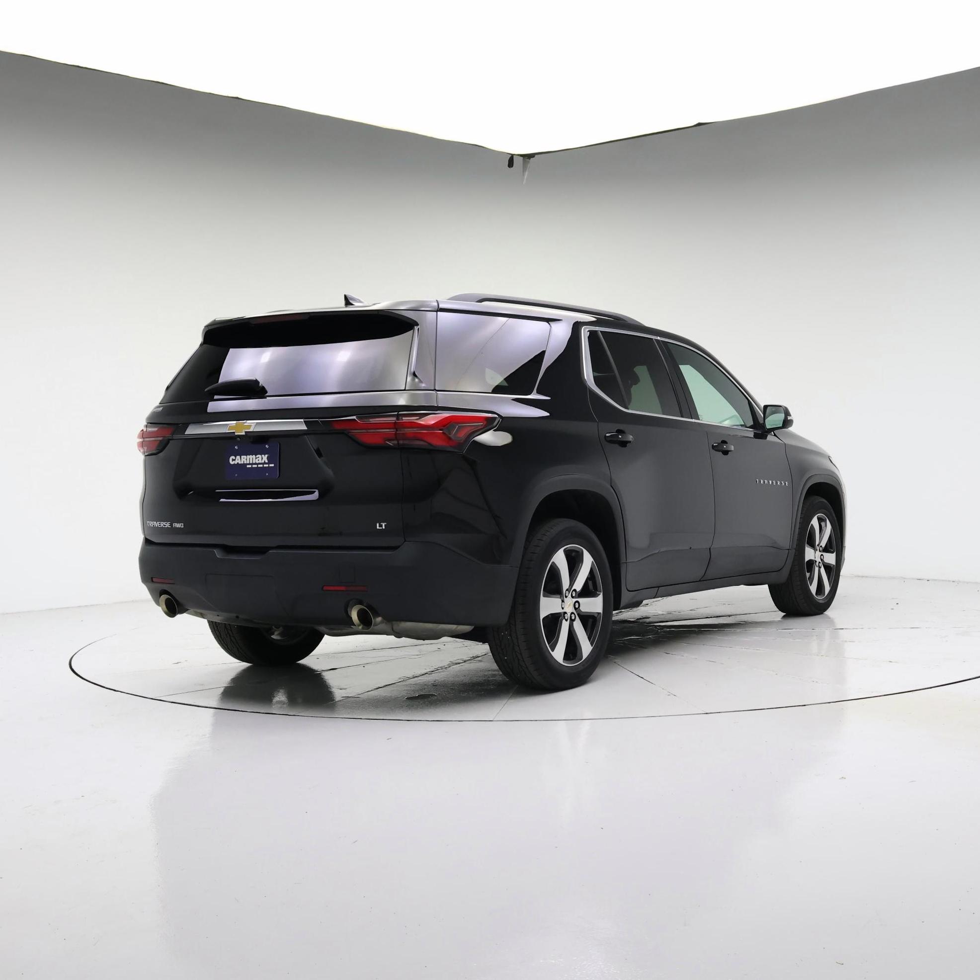 Thumbnail: 2023 Chevrolet Traverse - 8