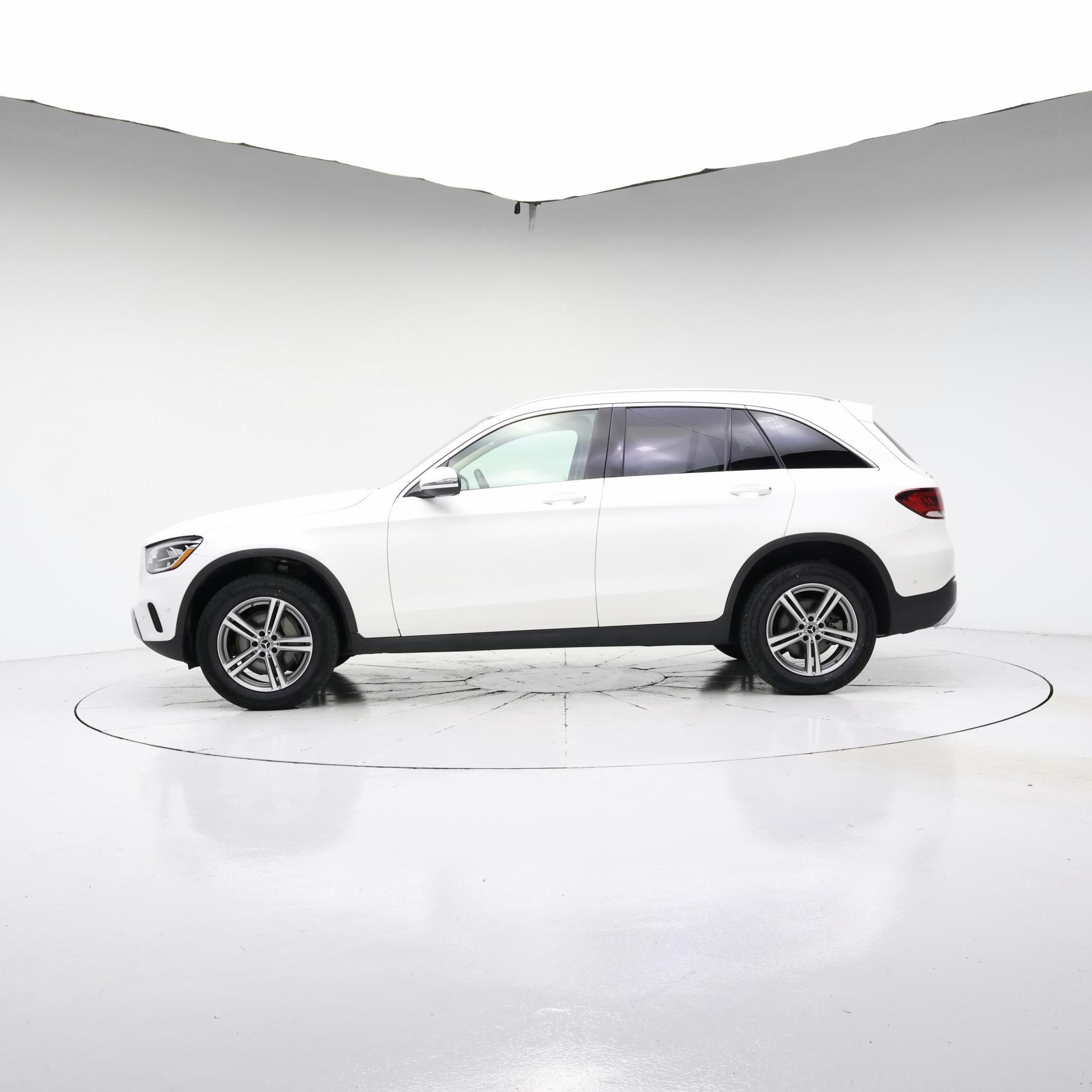 Thumbnail: 2022 Mercedes-Benz GLC - 3
