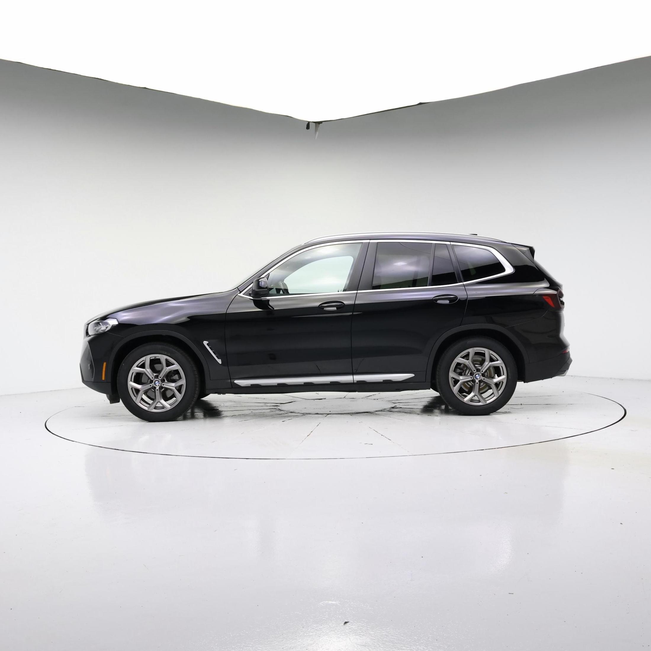 Thumbnail: 2023 BMW X3 - 3