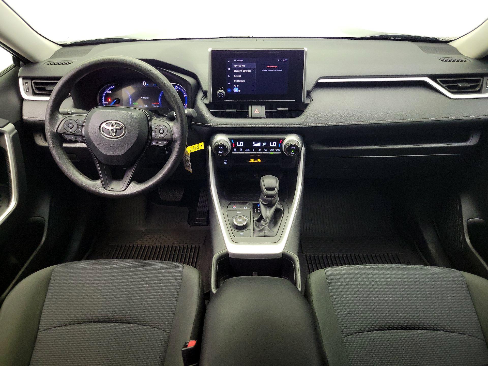 Thumbnail: 2024 Toyota RAV4 - 9