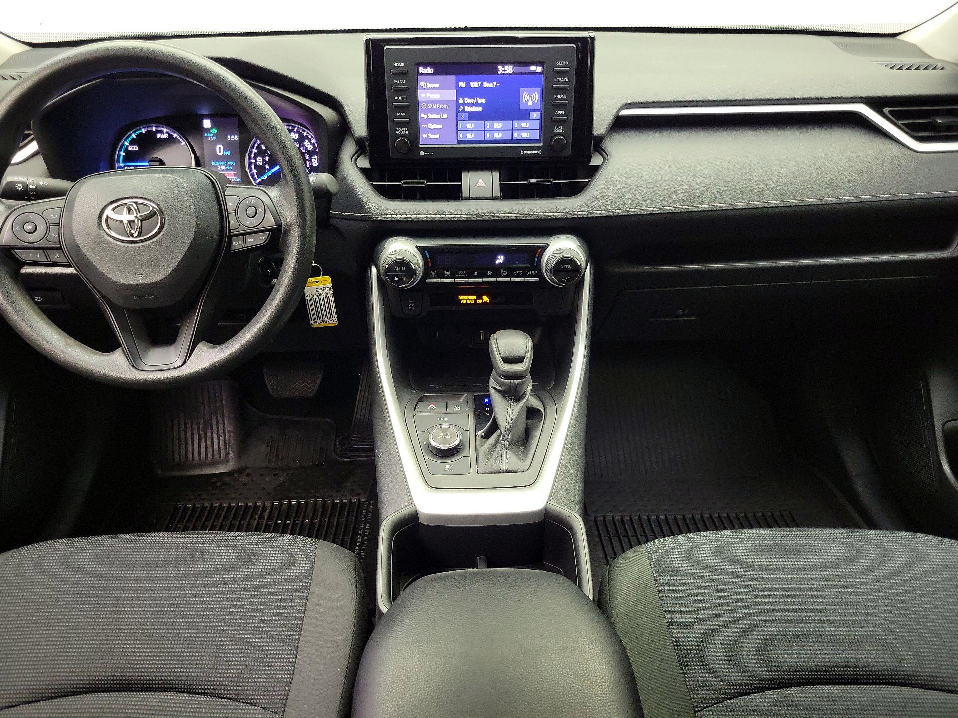 Thumbnail: 2022 Toyota RAV4 - 9