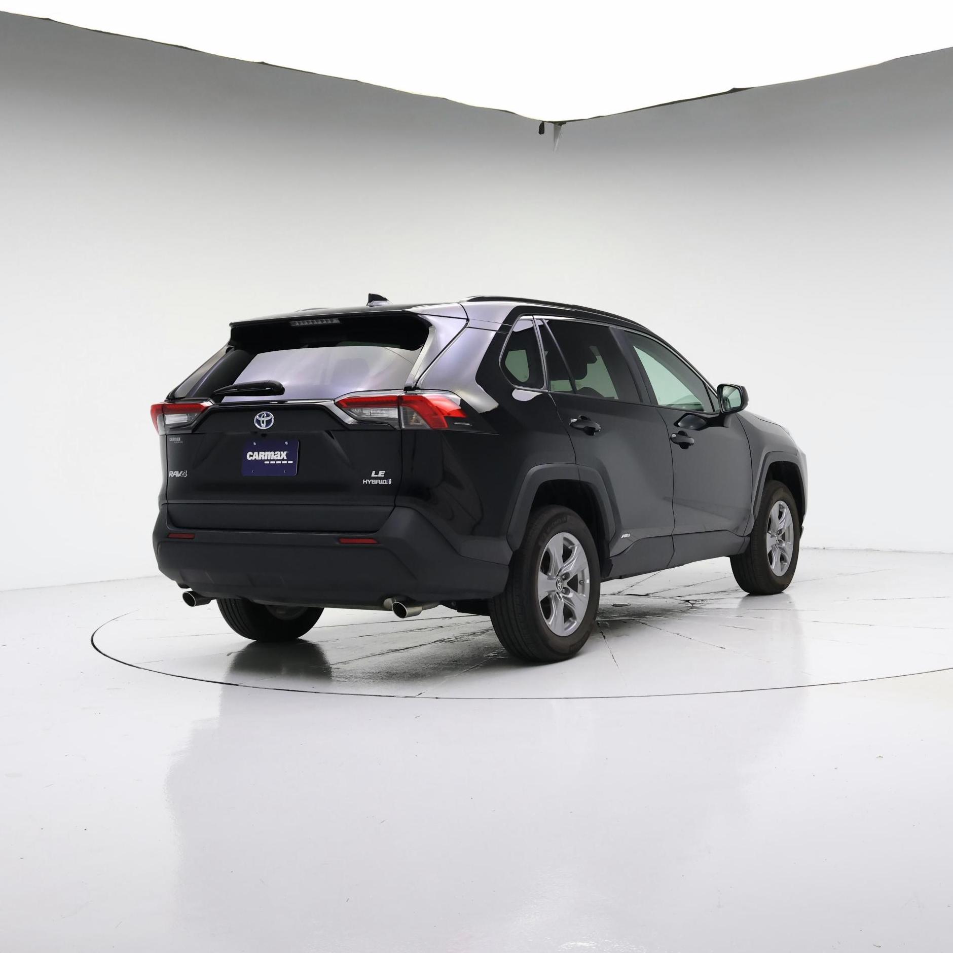 Thumbnail: 2022 Toyota RAV4 - 8
