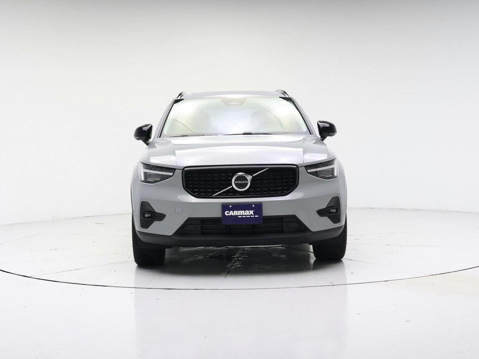 2025 Volvo XC40 Plus - Photo 6