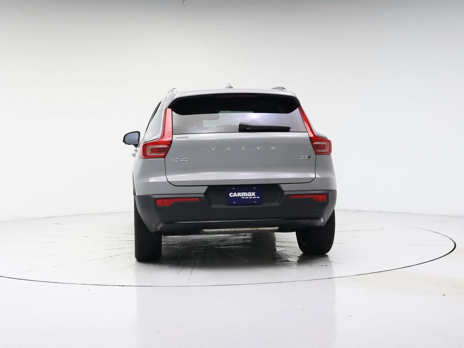 2025 Volvo XC40 Plus - Photo 7