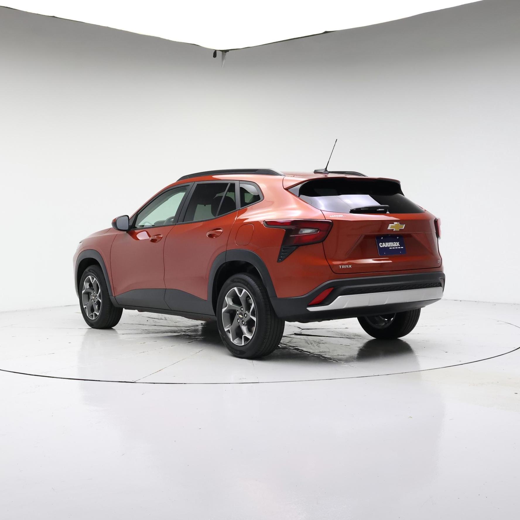 Thumbnail: 2024 Chevrolet Trax - 2