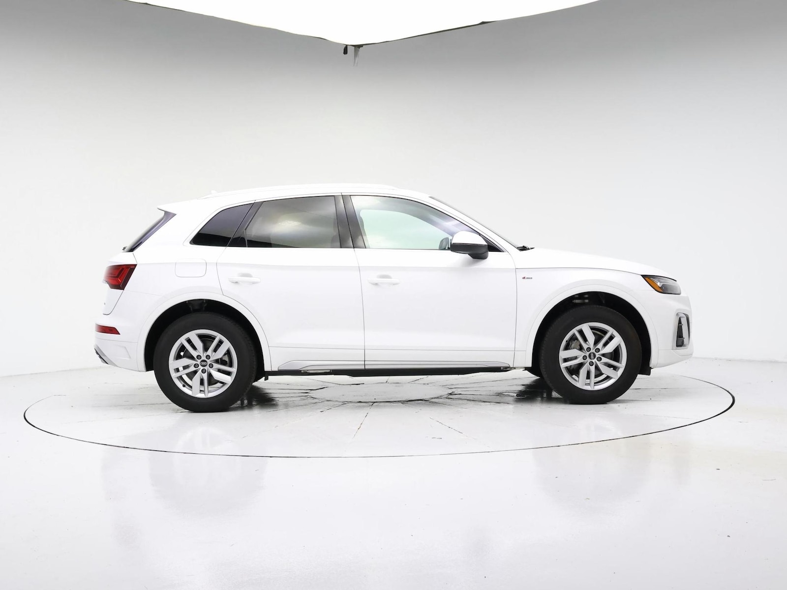 2022 Audi Q5 Premium - Photo 8