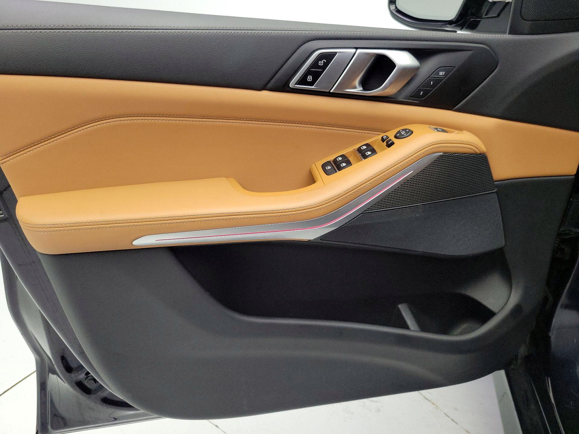 Thumbnail: 2023 BMW X5 - 12